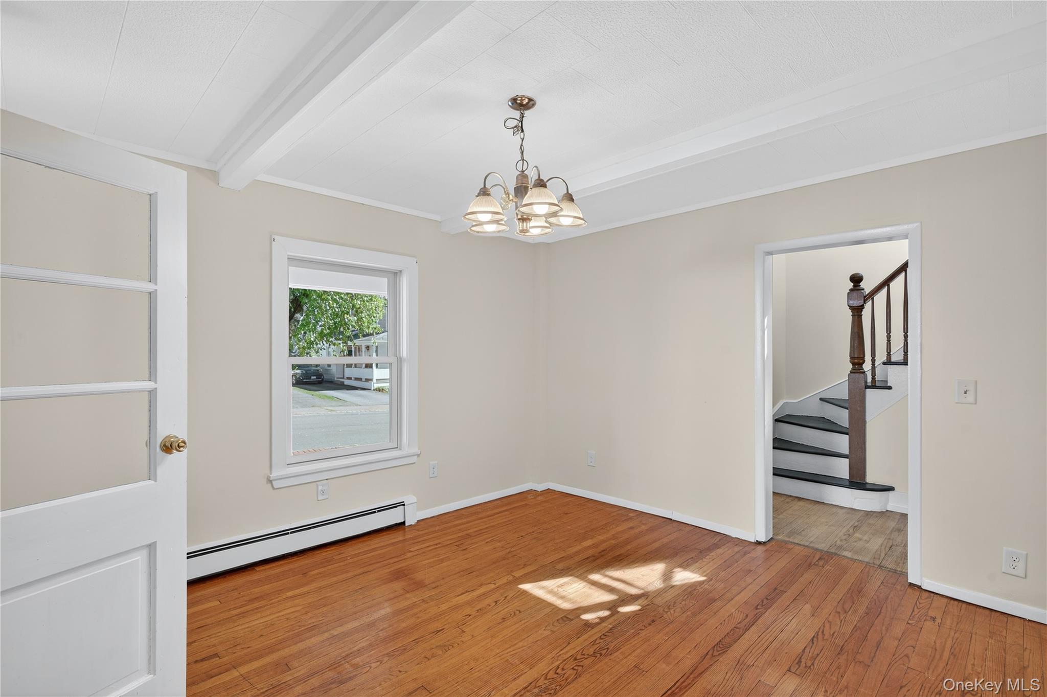 10 Howe Street, Warwick, NY 10990