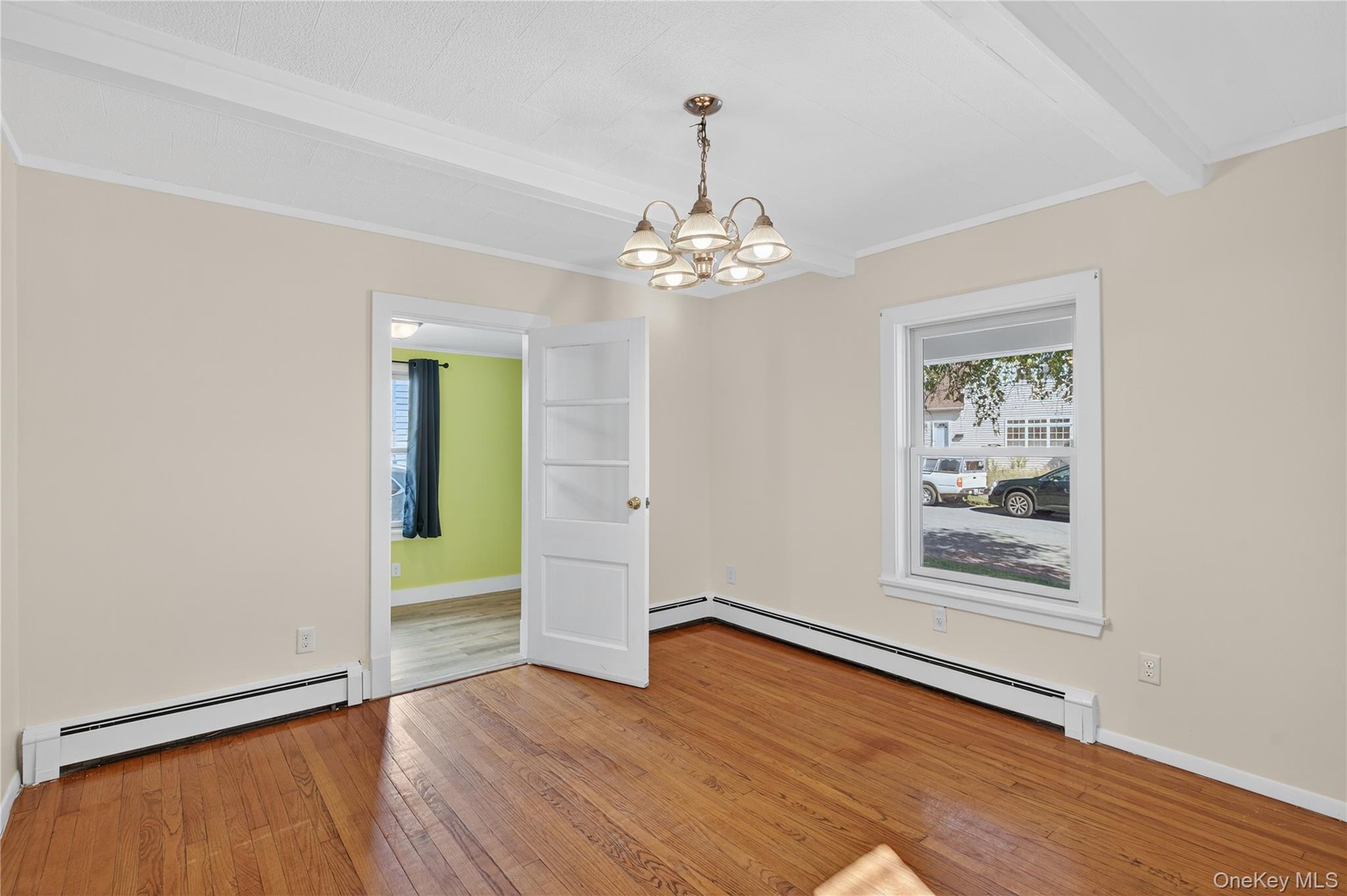 10 Howe Street, Warwick, NY 10990