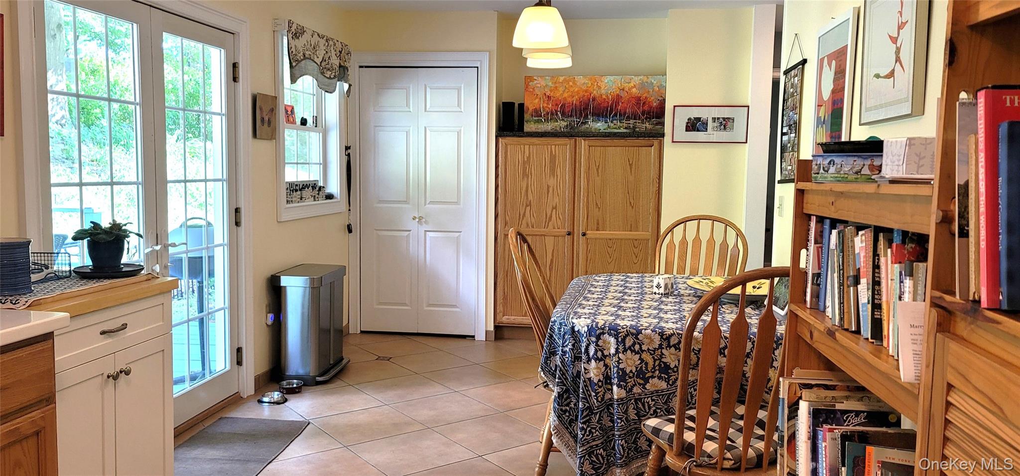 23 Violet Place, Rhinebeck, NY 12572