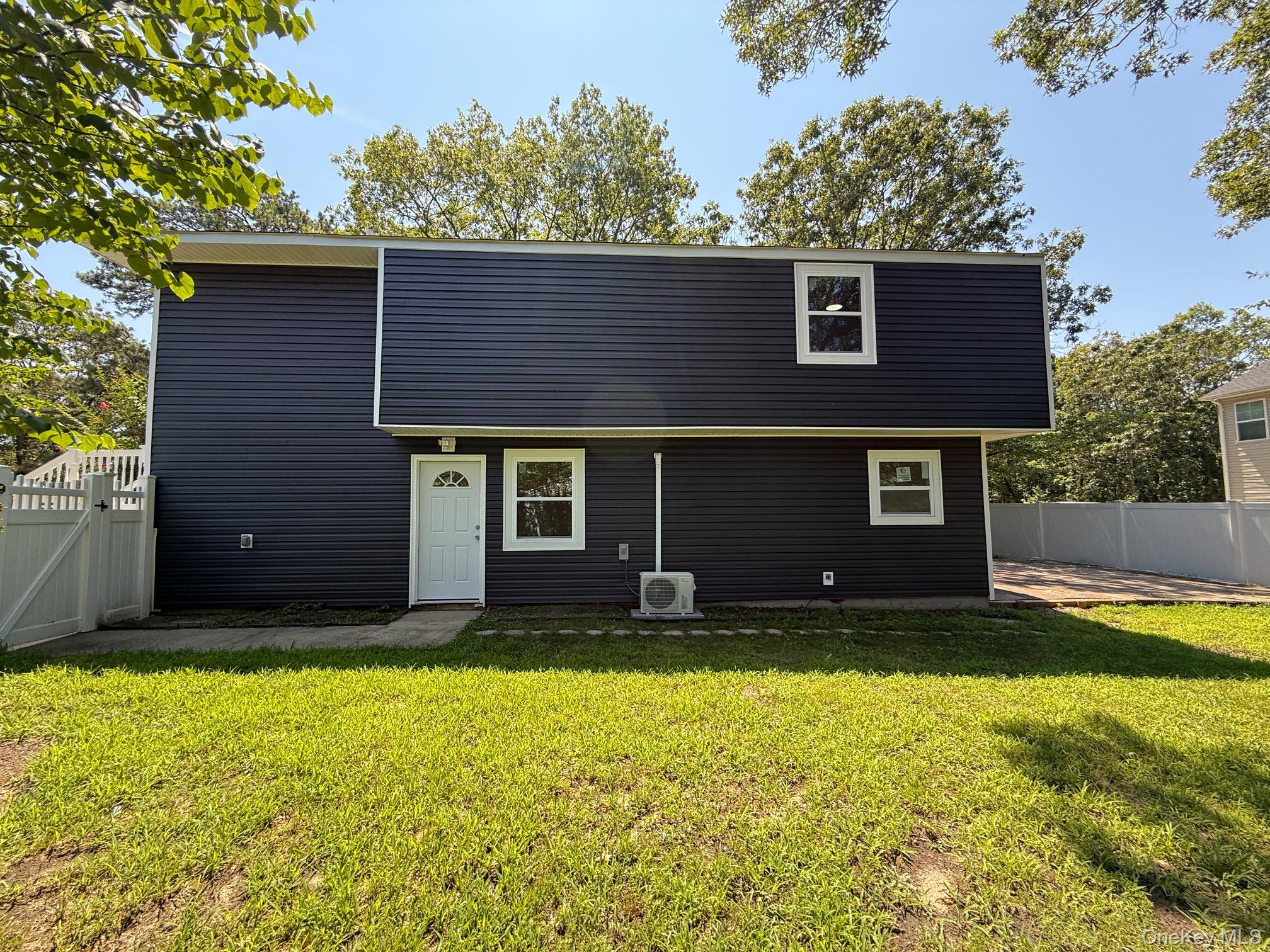 64 Chestnut Street, Coram, NY 11727