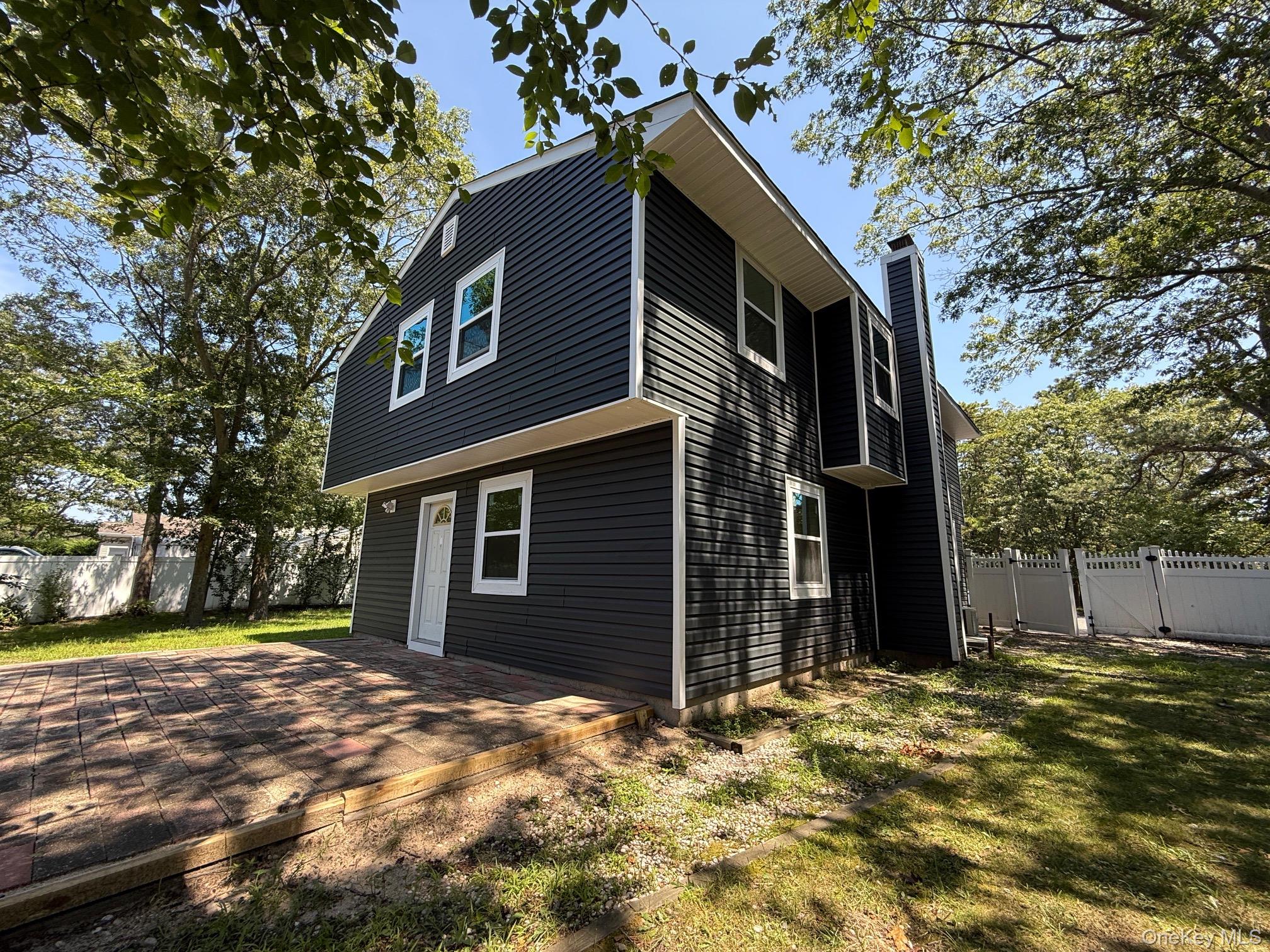 64 Chestnut Street, Coram, NY 11727