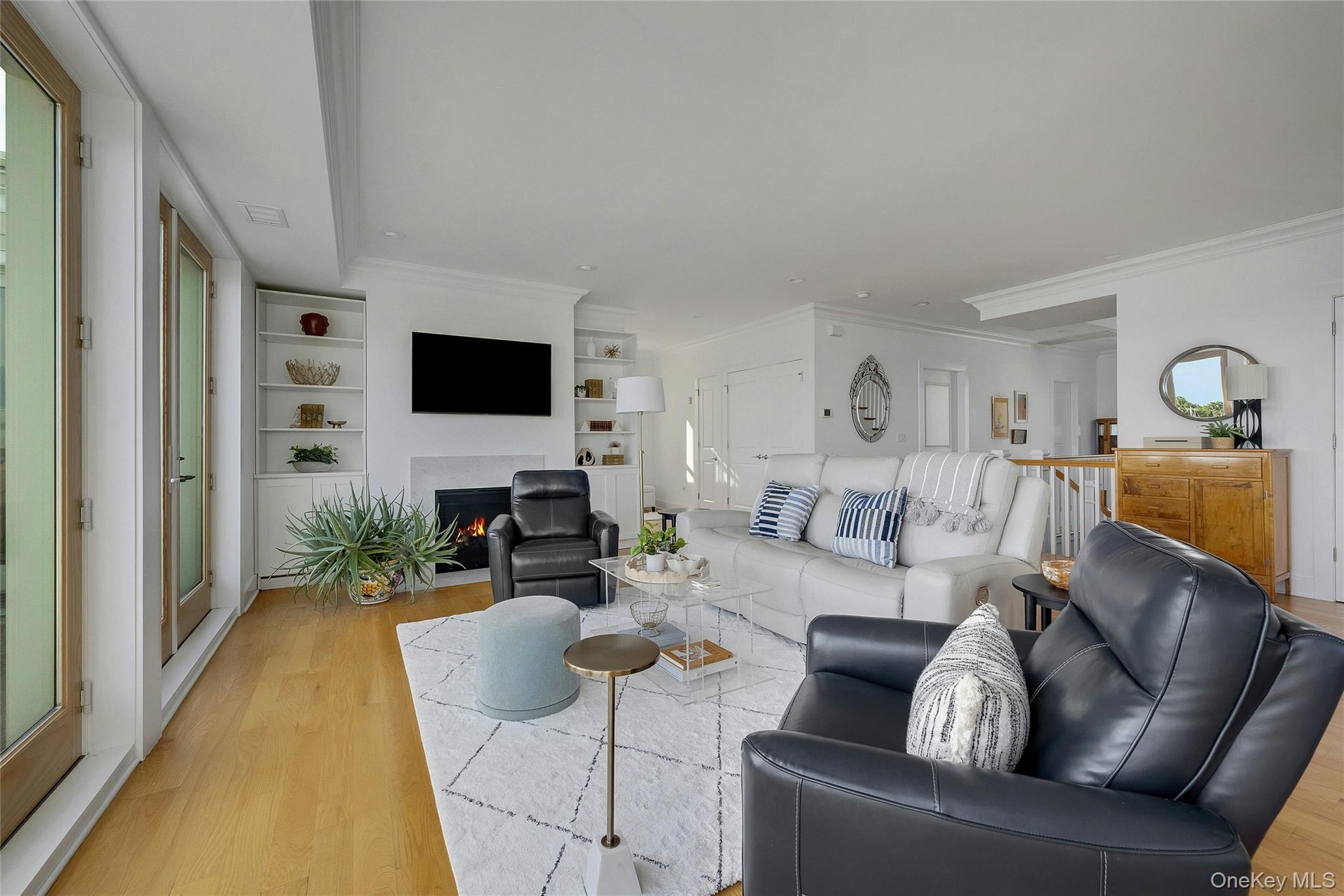 39 Island Point, Bronx, NY 10464