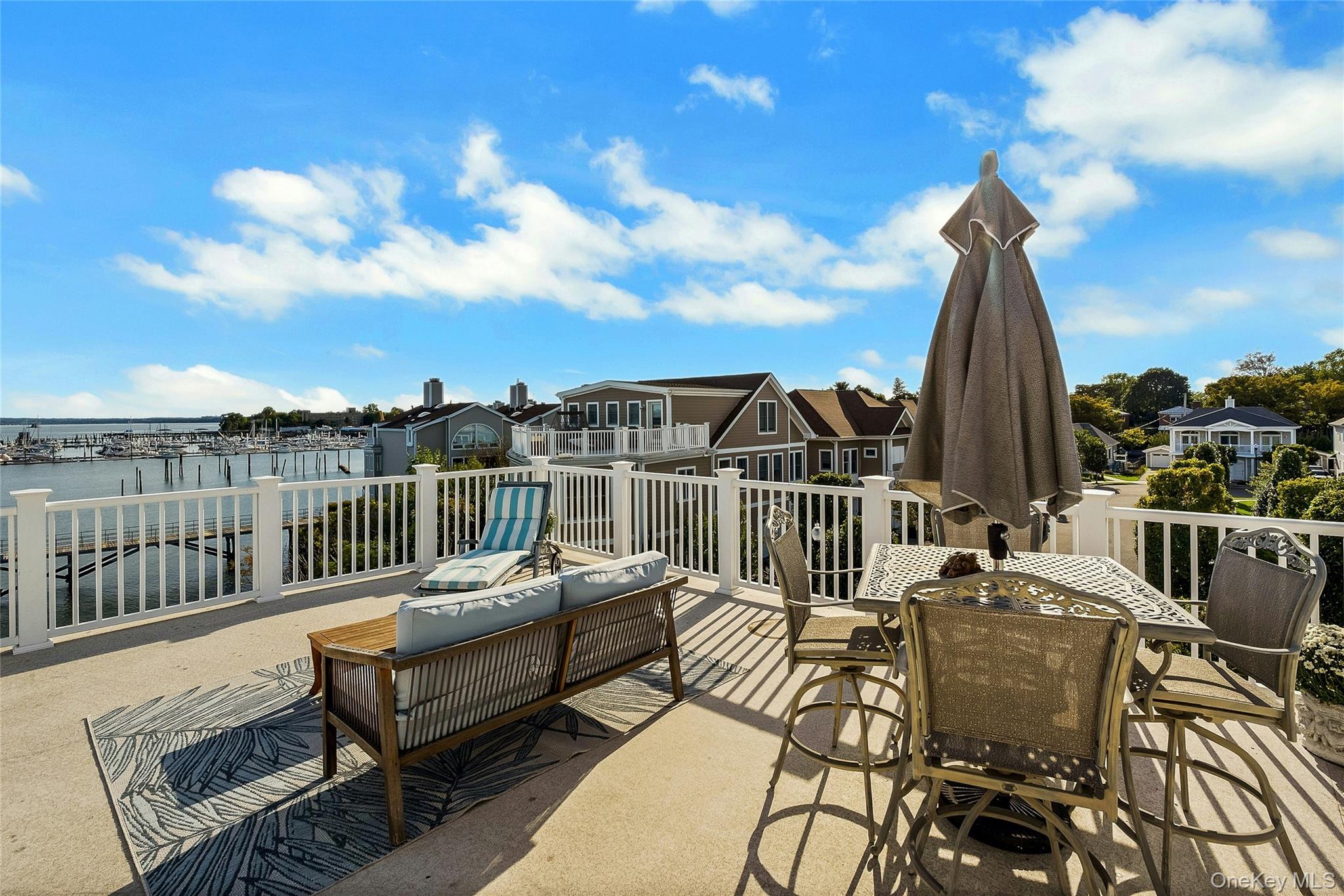 39 Island Point, Bronx, NY 10464