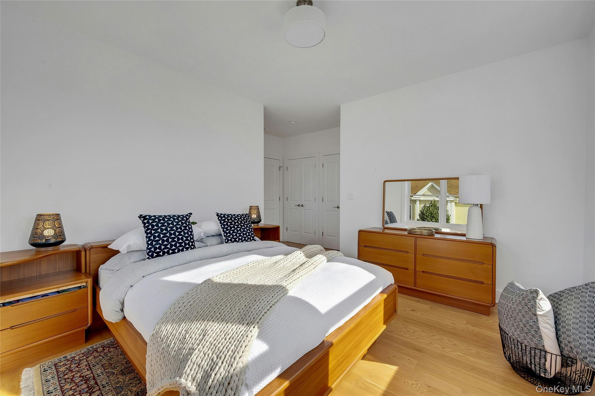 39 Island Point, Bronx, NY 10464