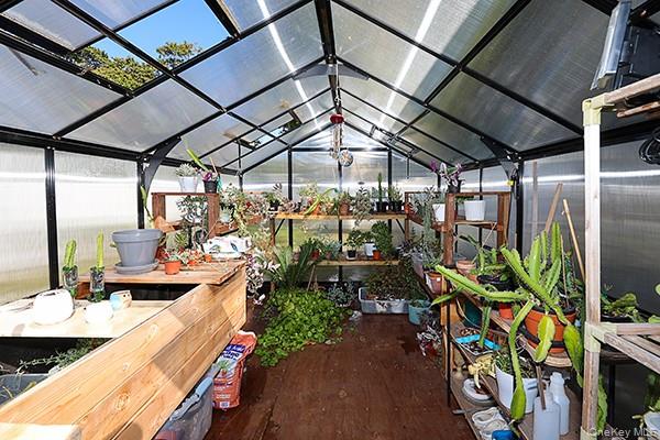 230 Kensington Avenue, Bayport, NY 11705