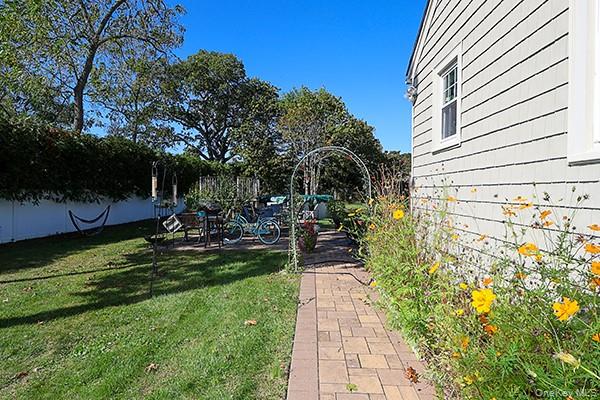 230 Kensington Avenue, Bayport, NY 11705