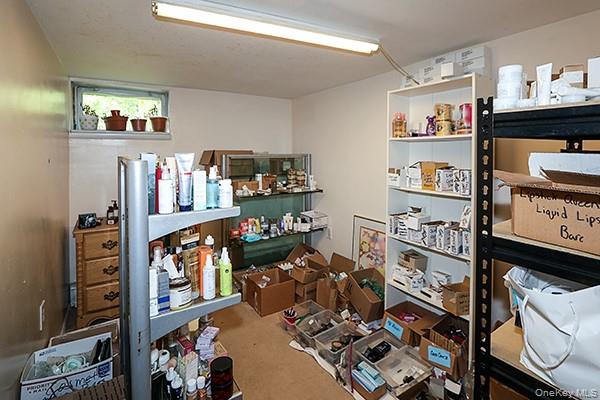 230 Kensington Avenue, Bayport, NY 11705