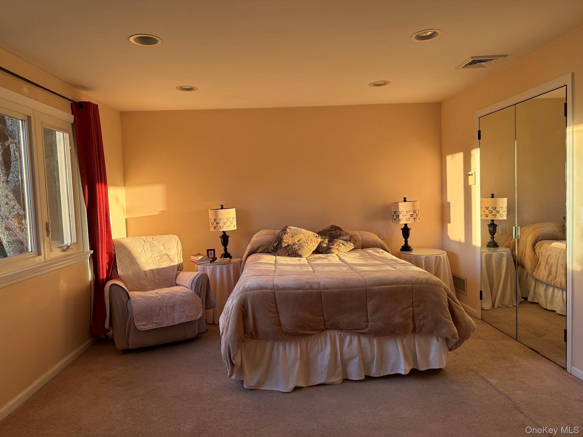 18 Adams Road, Ossining, NY 10562