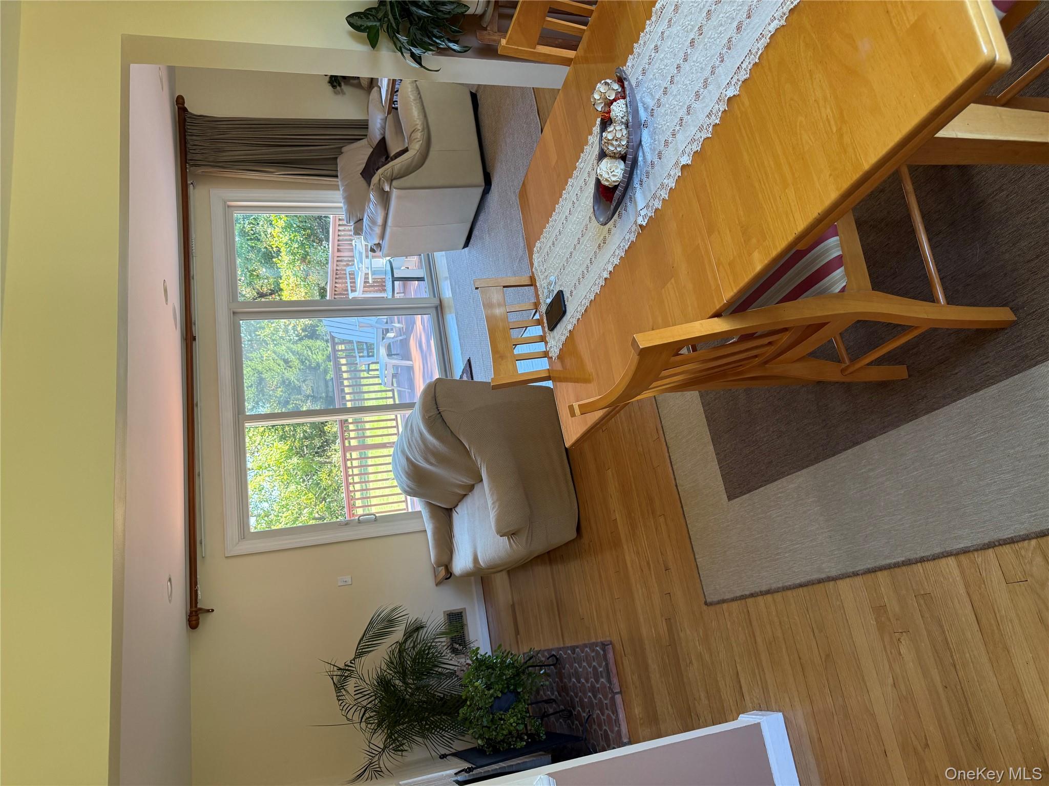 18 Adams Road, Ossining, NY 10562