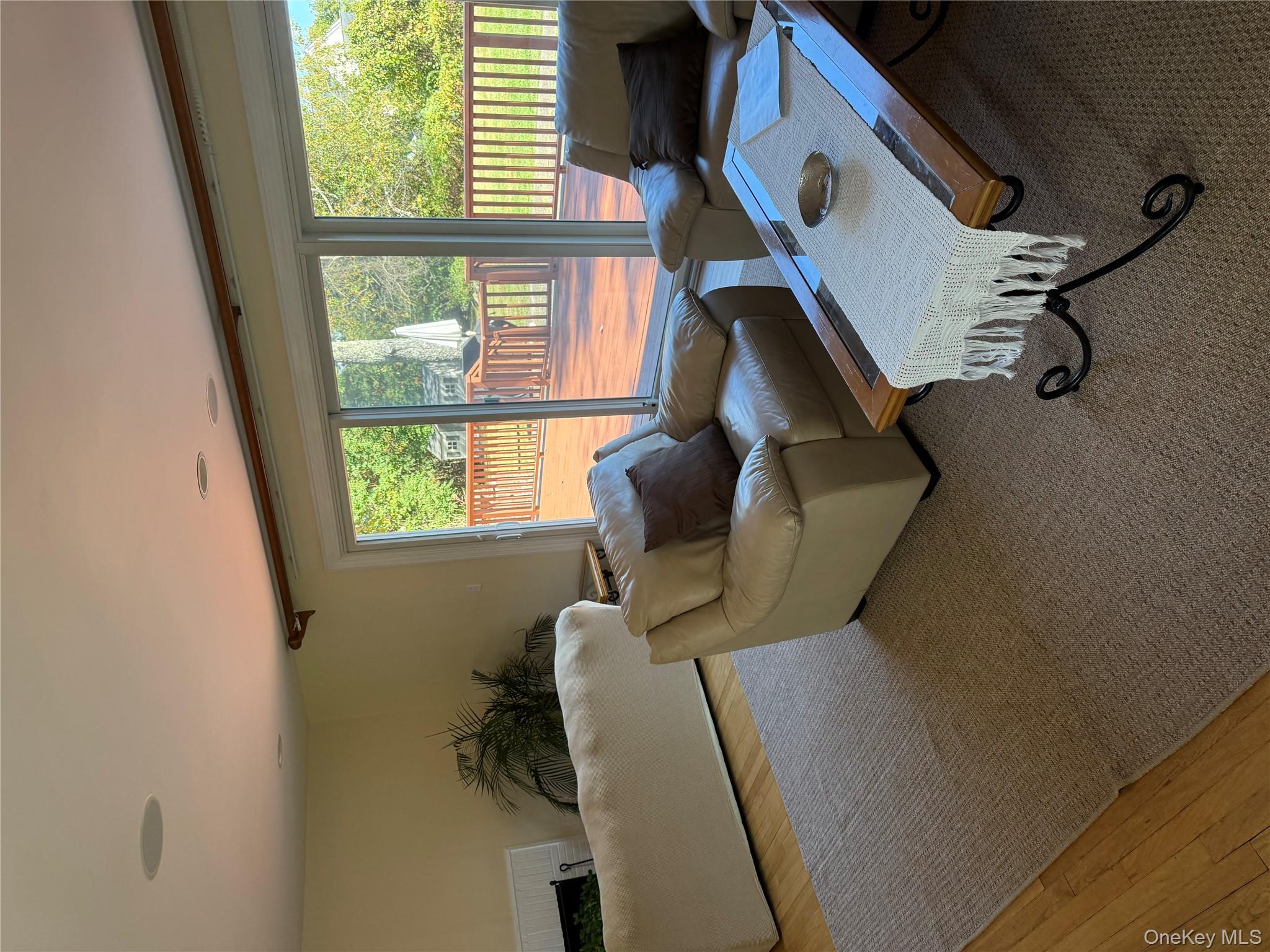 18 Adams Road, Ossining, NY 10562