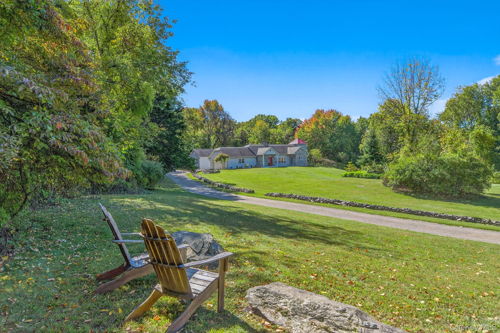 160 Starbarrack Road, Red Hook, NY 12571