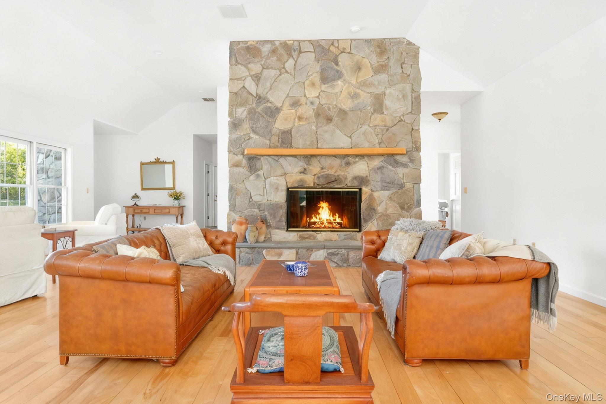 160 Starbarrack Road, Red Hook, NY 12571