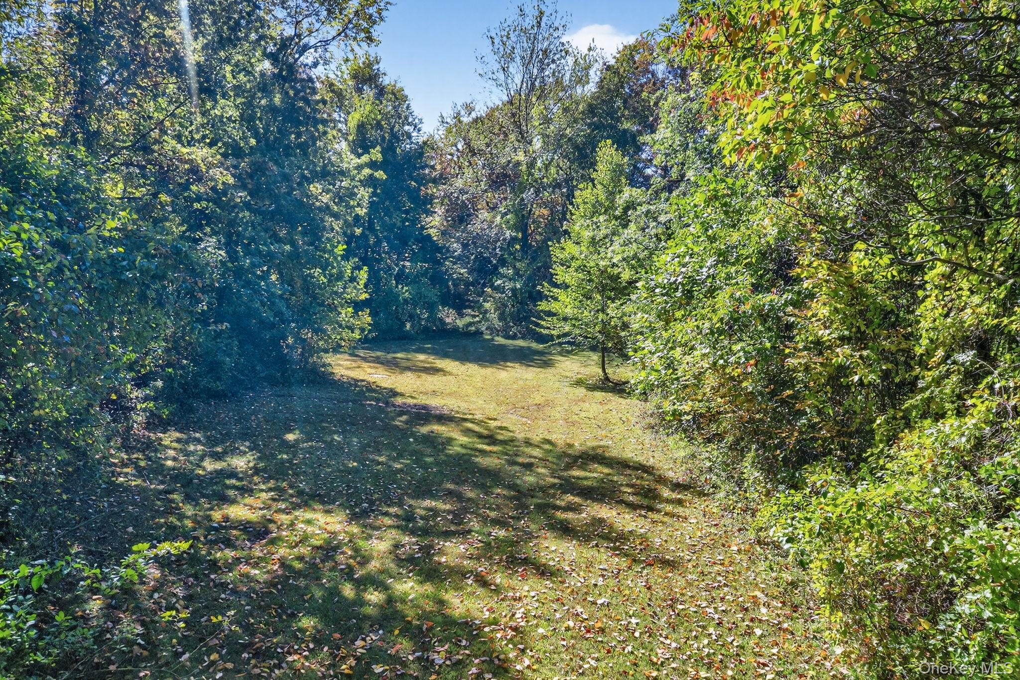 160 Starbarrack Road, Red Hook, NY 12571