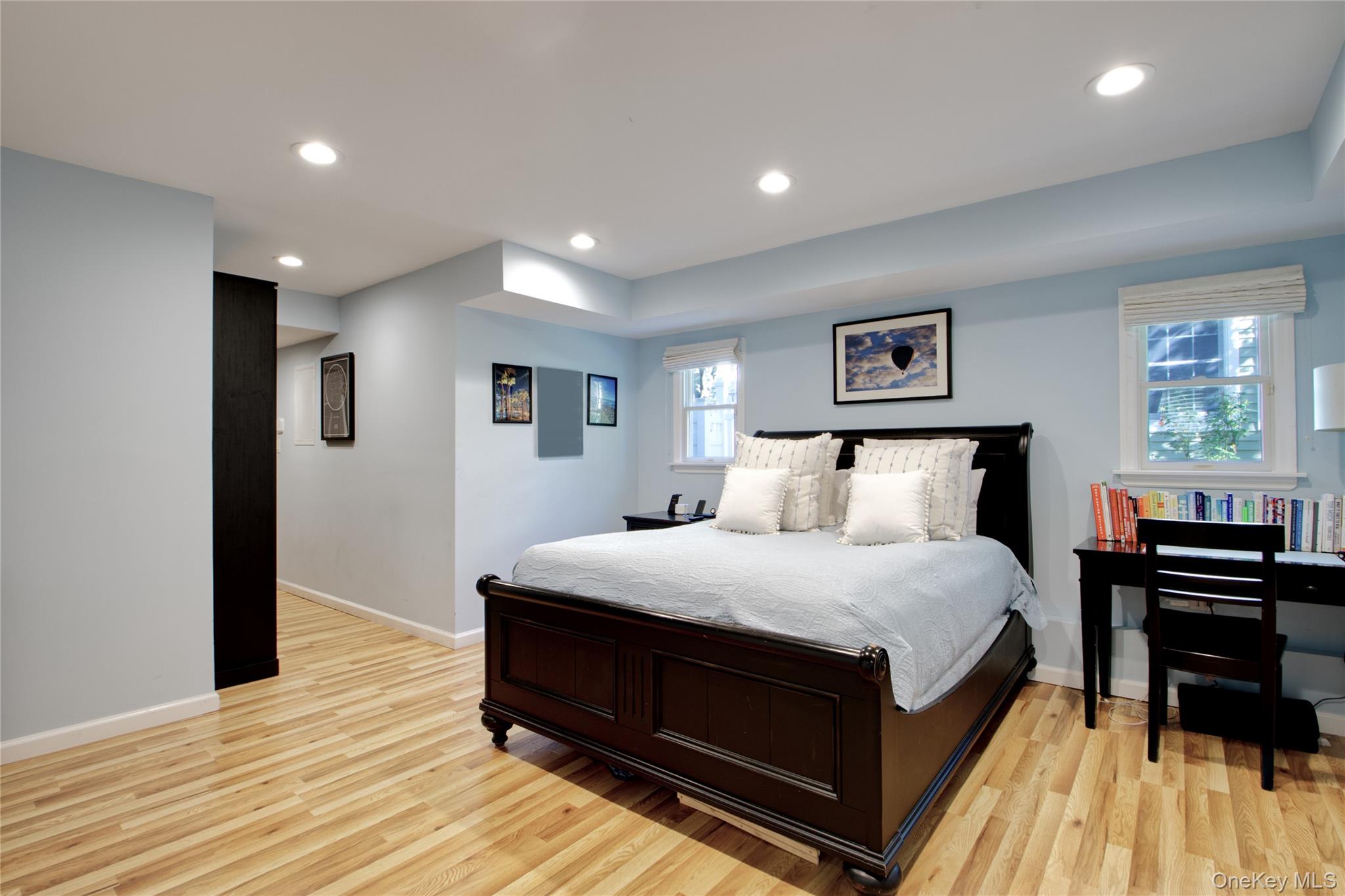 67 Fernwood Terrace, Garden City, NY 11530