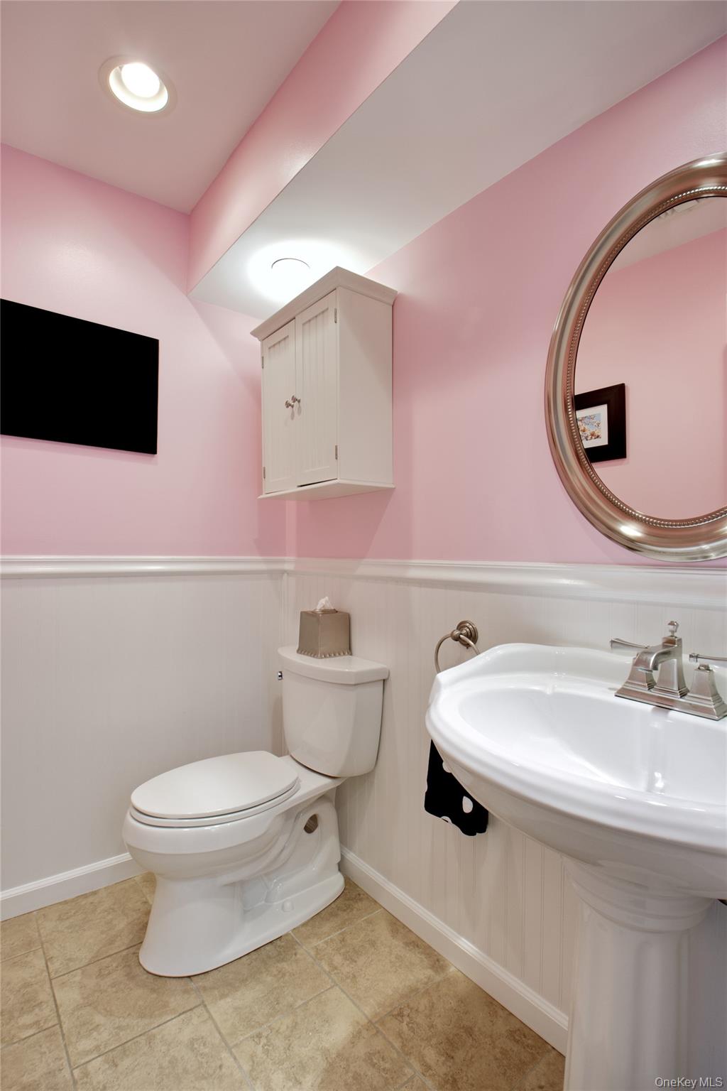 67 Fernwood Terrace, Garden City, NY 11530