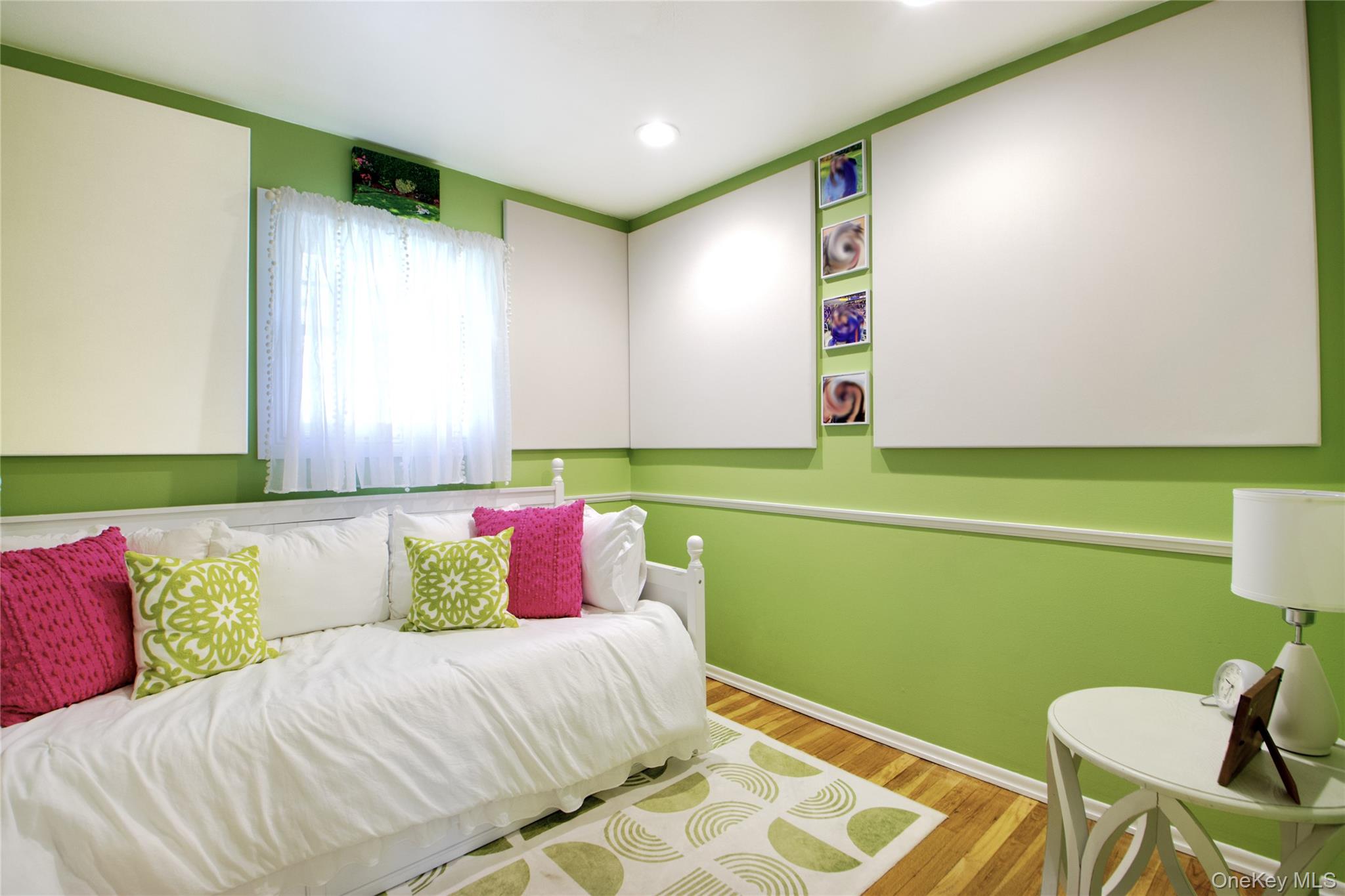 67 Fernwood Terrace, Garden City, NY 11530