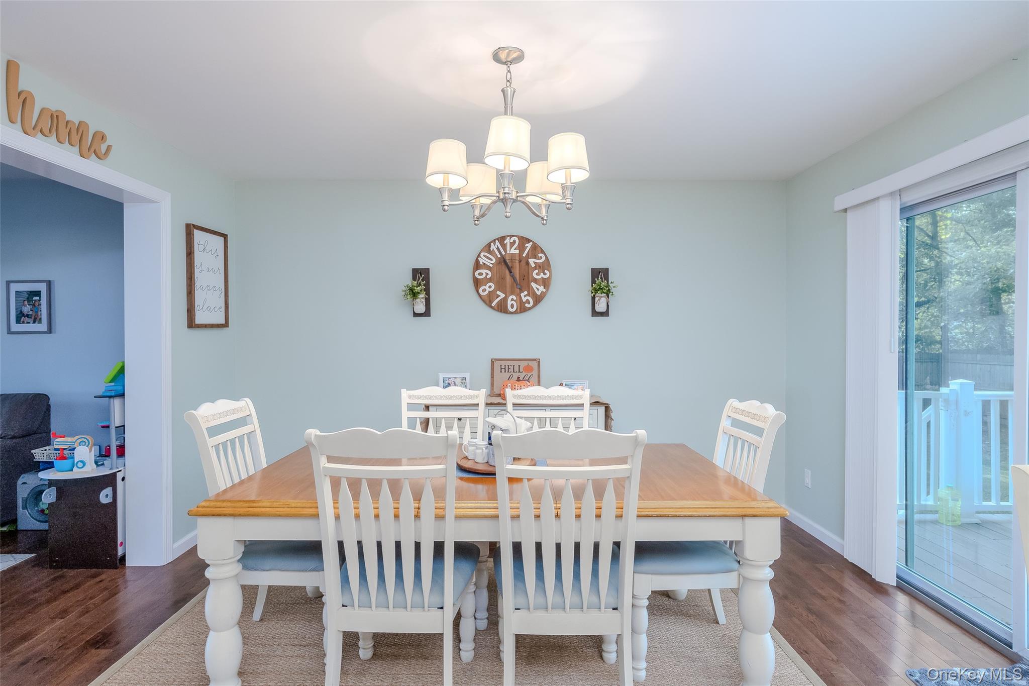 5 Baker Road, Mastic Beach, NY 11951