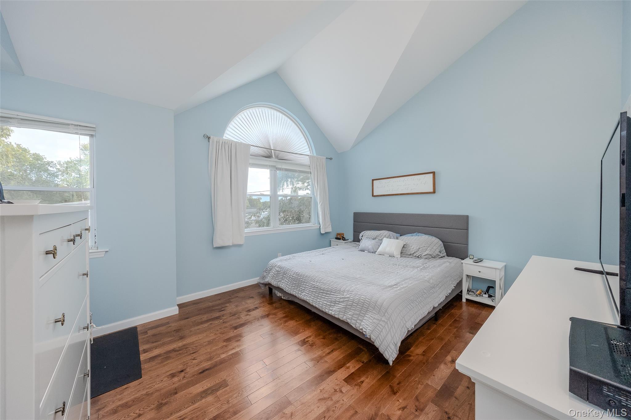 5 Baker Road, Mastic Beach, NY 11951