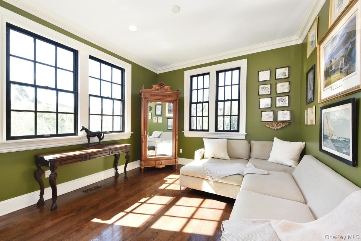 1974 Monroe Avenue, North Bellmore, NY 11710