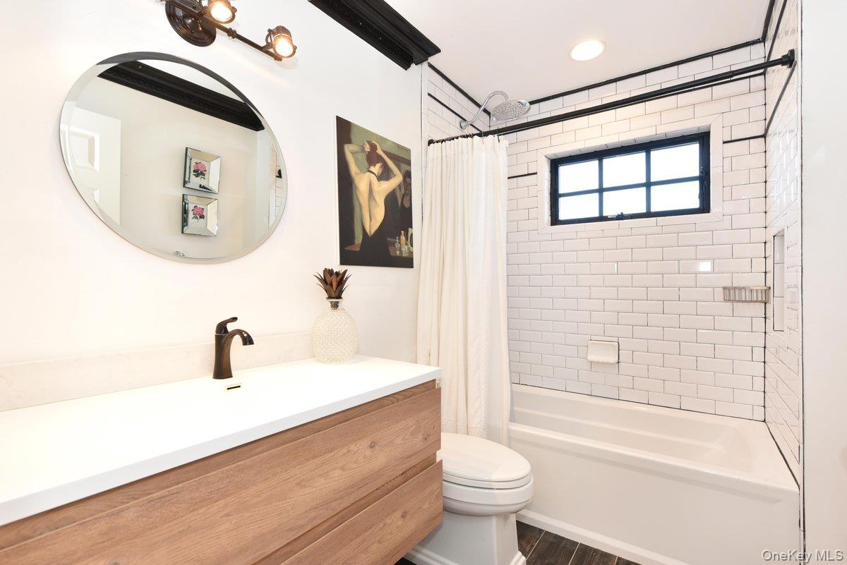 1974 Monroe Avenue, North Bellmore, NY 11710