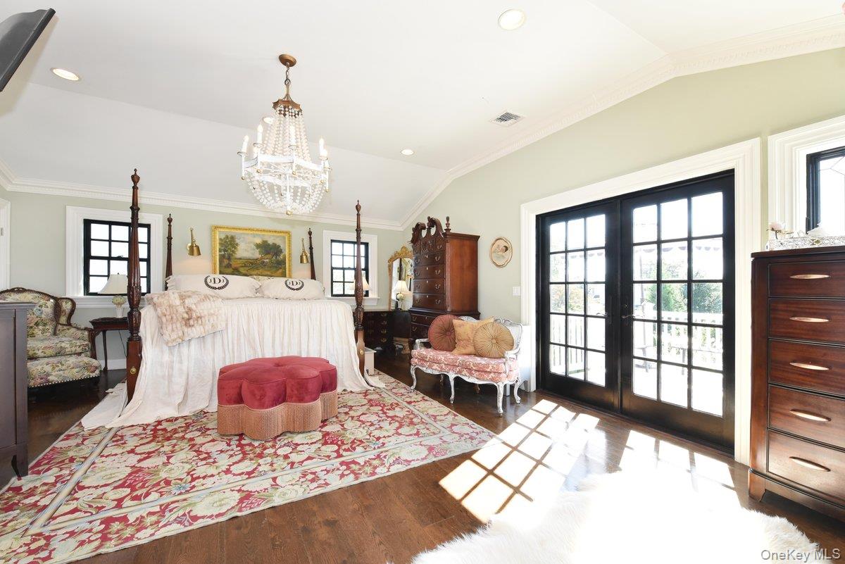 1974 Monroe Avenue, North Bellmore, NY 11710