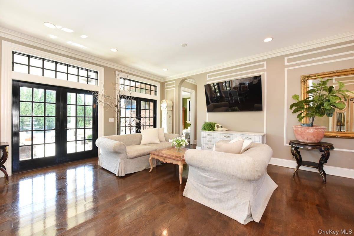 1974 Monroe Avenue, North Bellmore, NY 11710