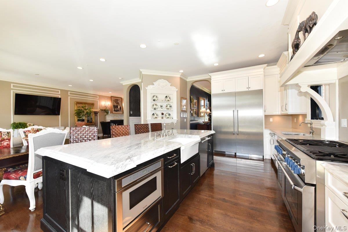 1974 Monroe Avenue, North Bellmore, NY 11710