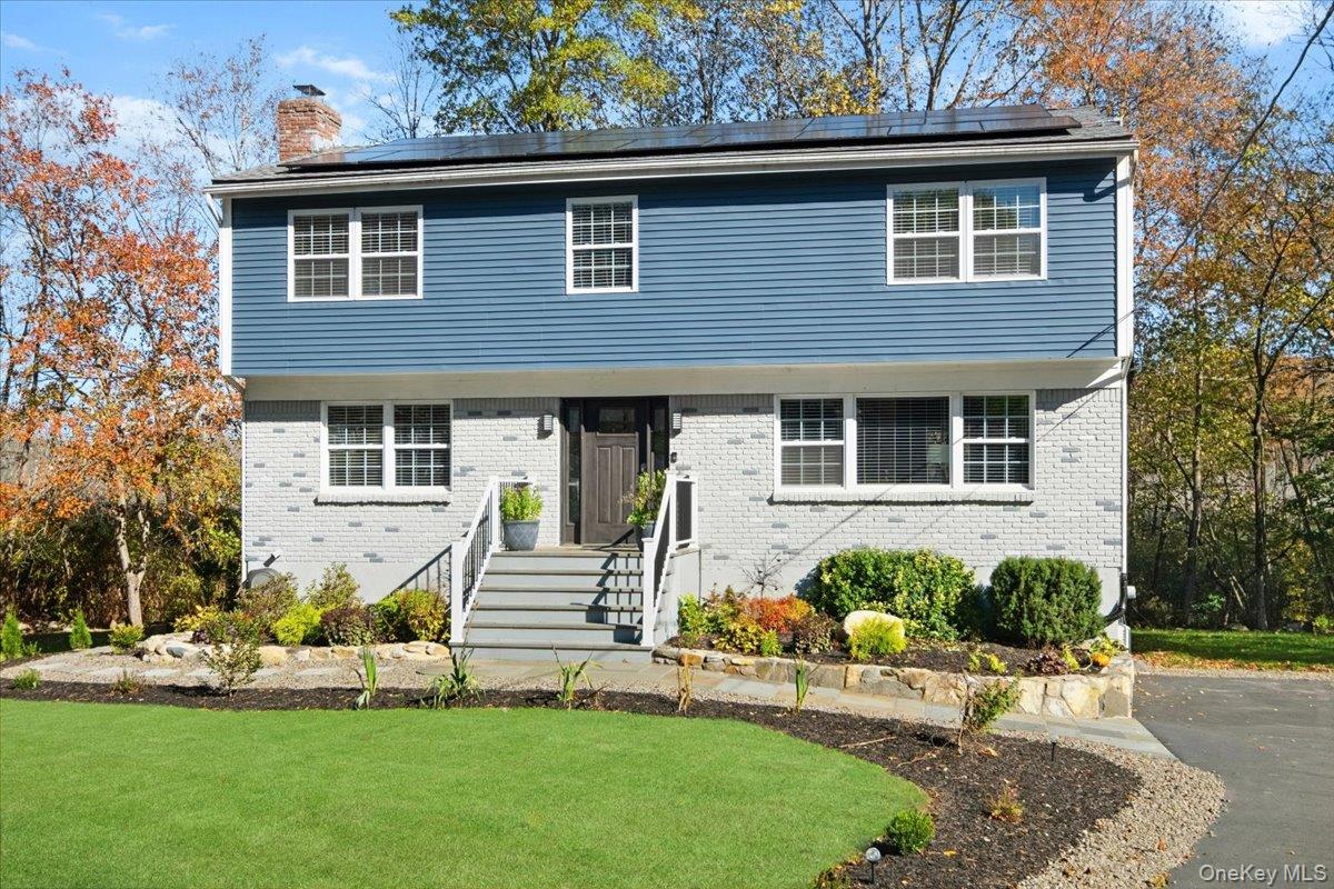 67 Thoreau Court, Yorktown Heights, NY 10598