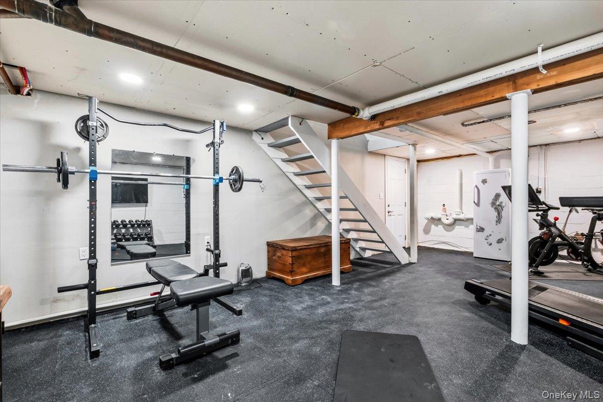 67 Thoreau Court, Yorktown Heights, NY 10598