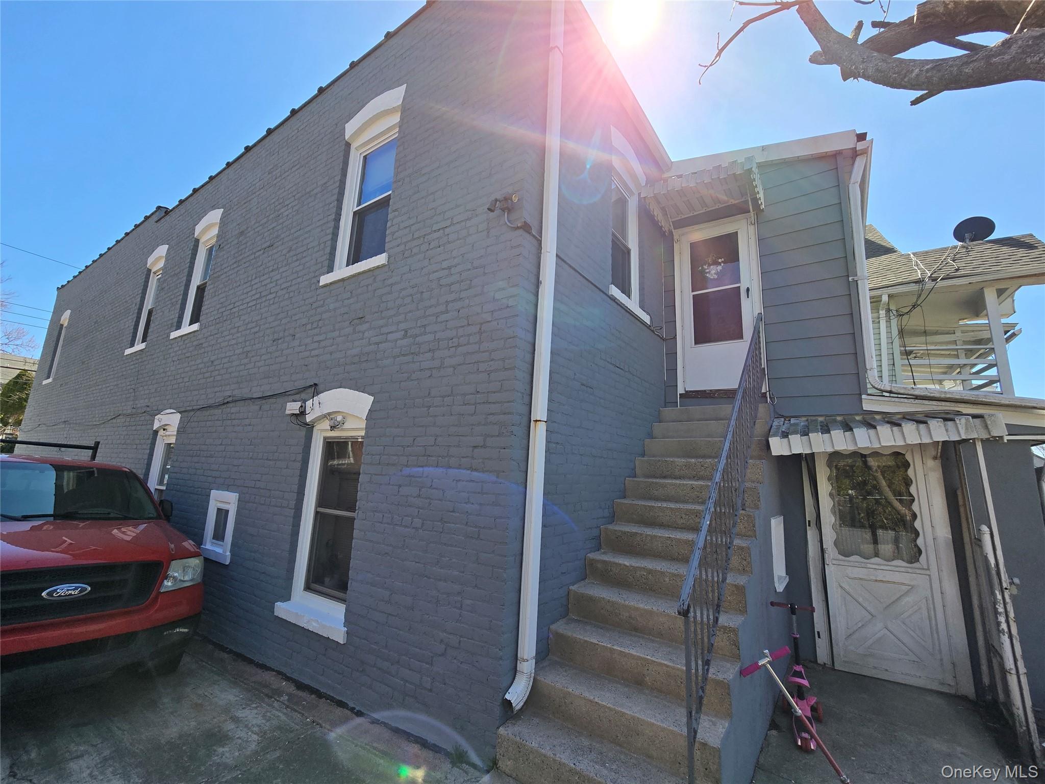 340 Locust Avenue, Port Chester, NY 10573