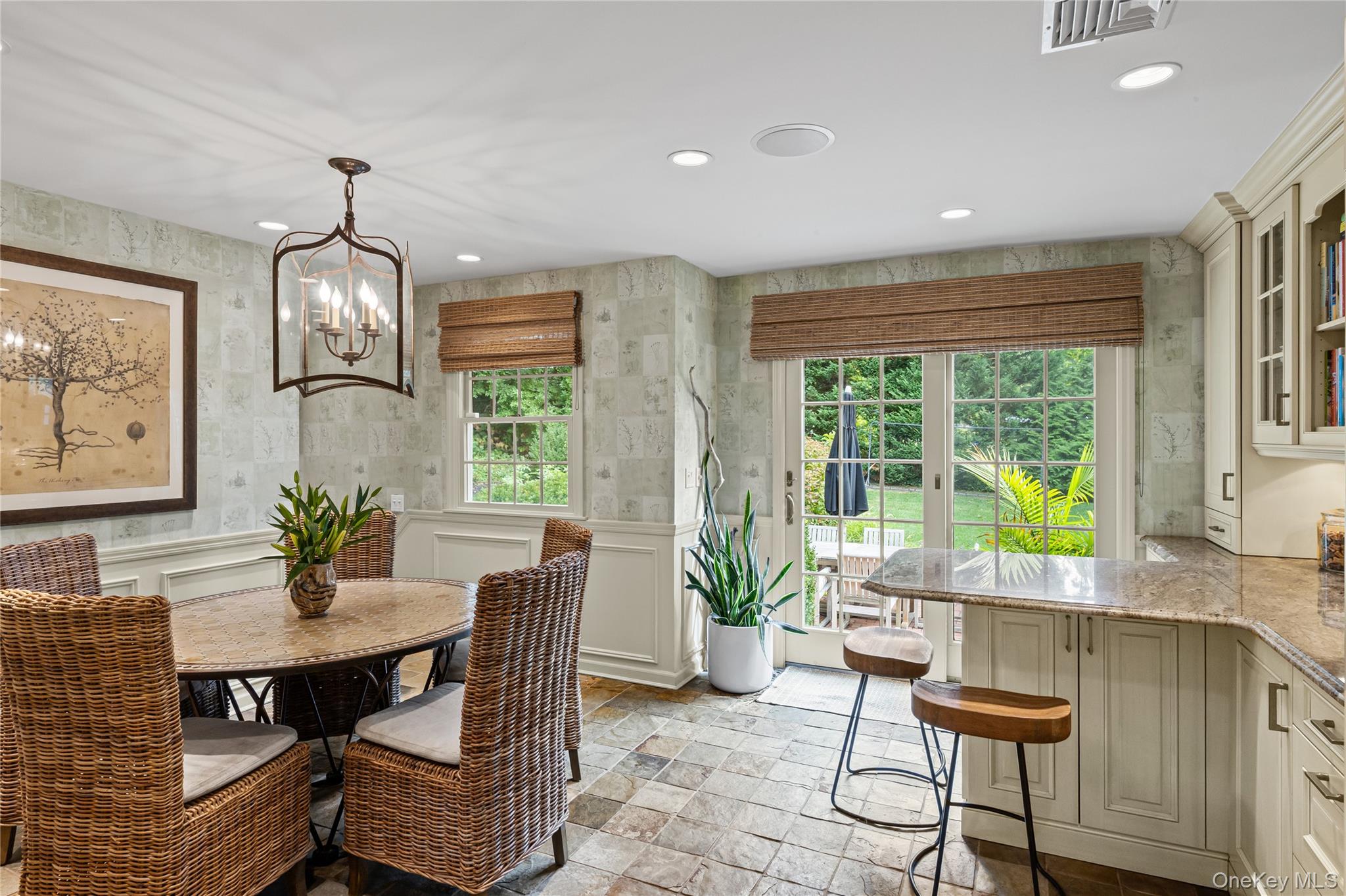 336 Bay Avenue, Huntington Bay, NY 11743