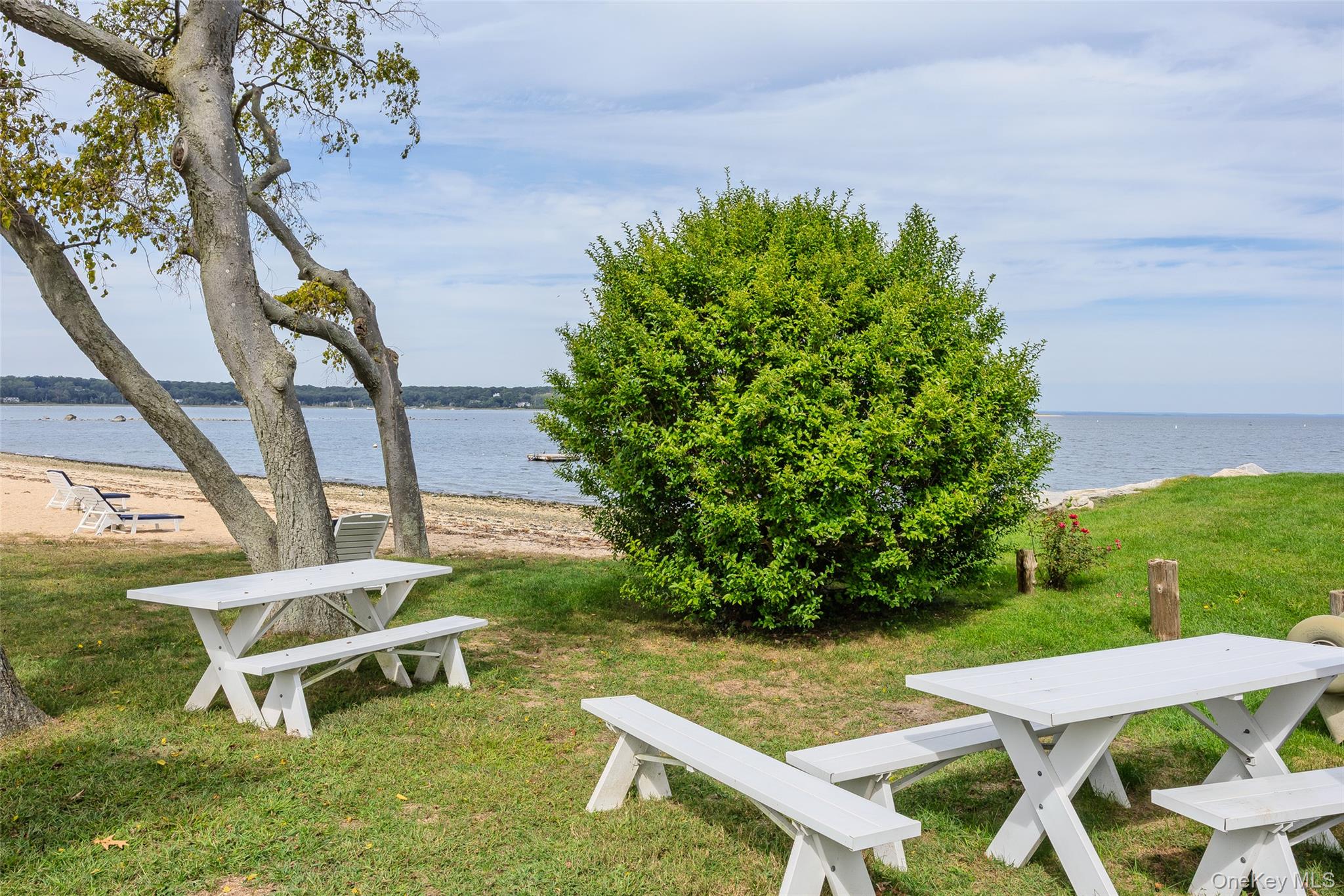 336 Bay Avenue, Huntington Bay, NY 11743