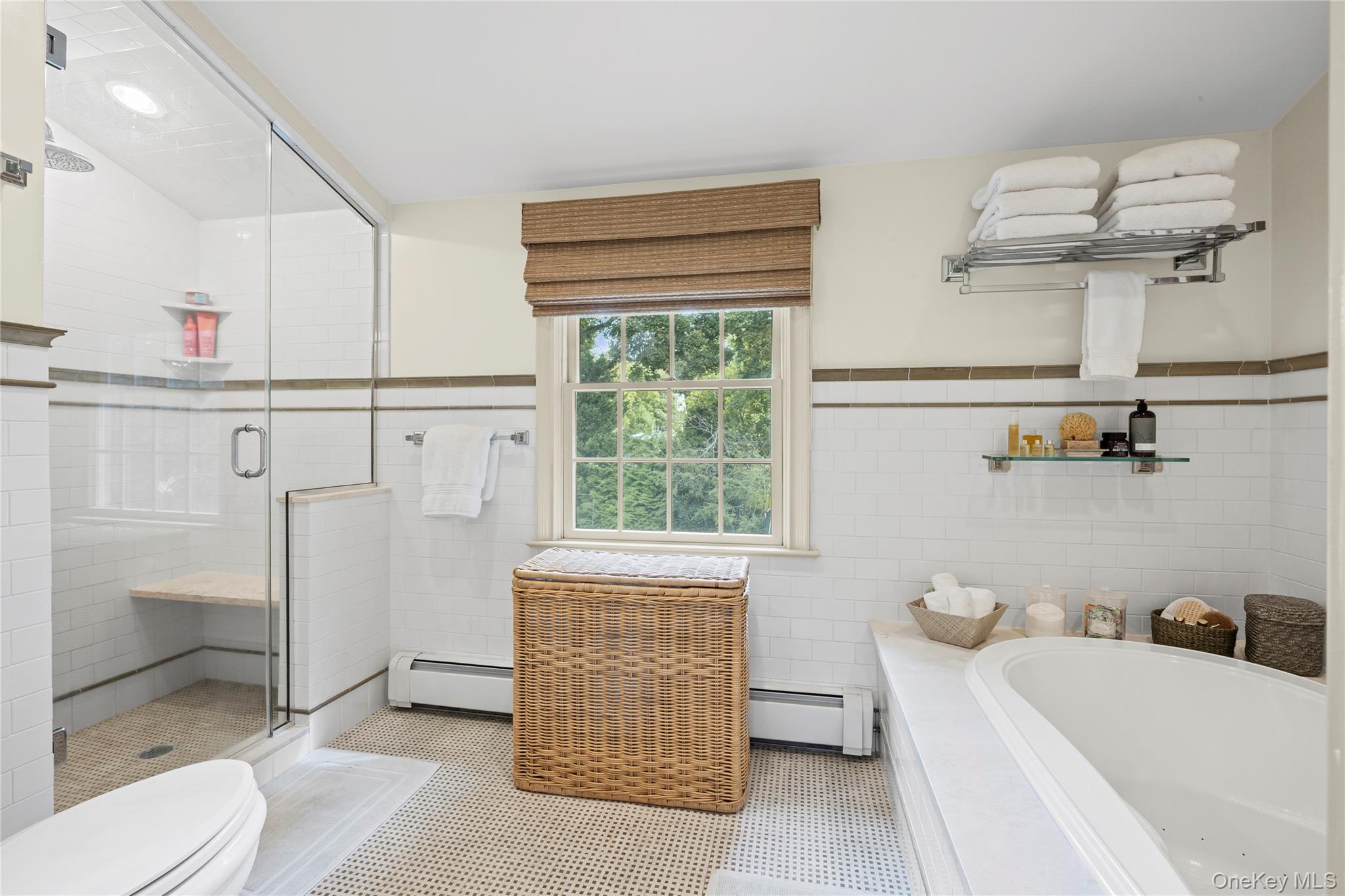 336 Bay Avenue, Huntington Bay, NY 11743