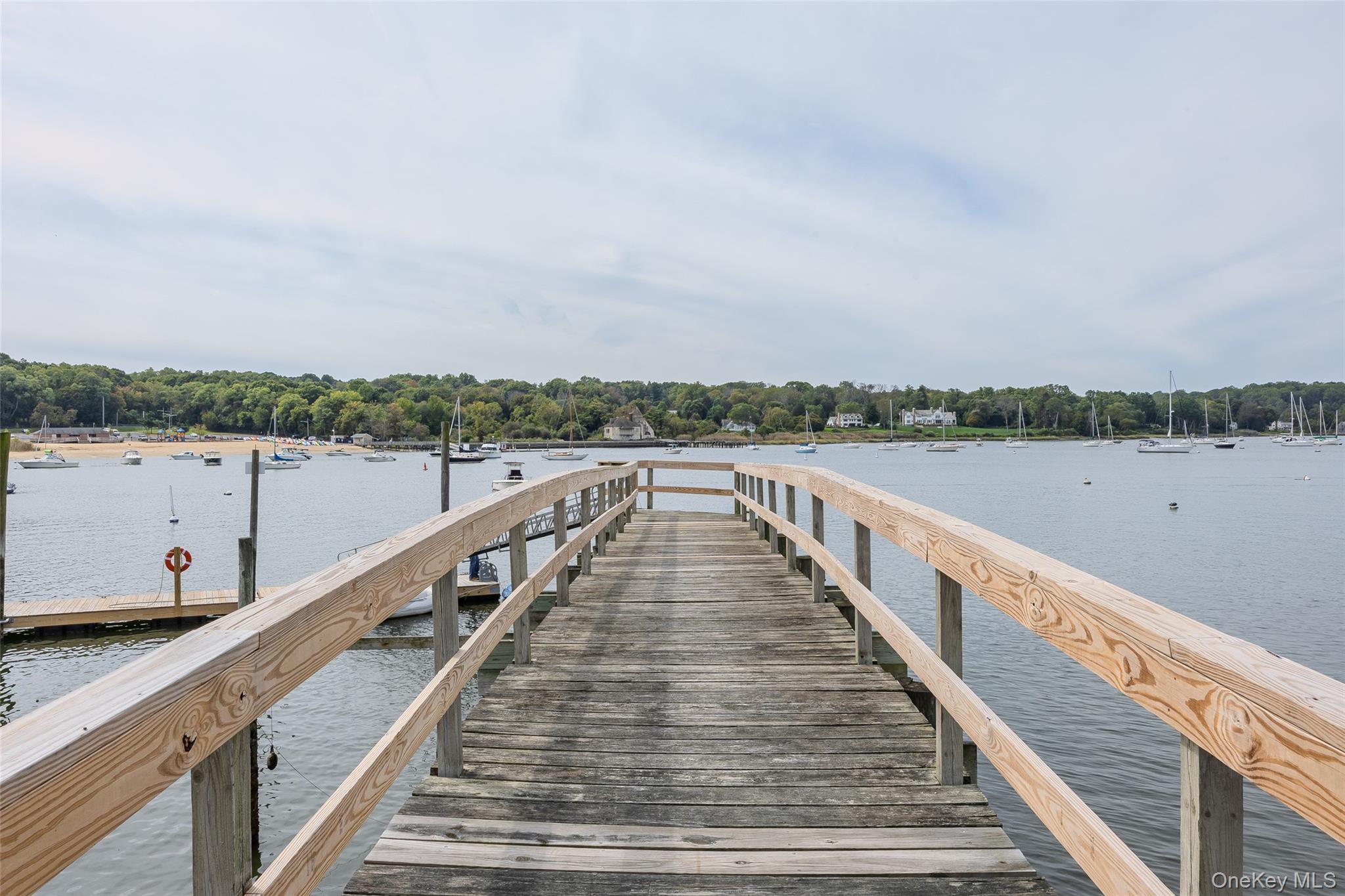 336 Bay Avenue, Huntington Bay, NY 11743