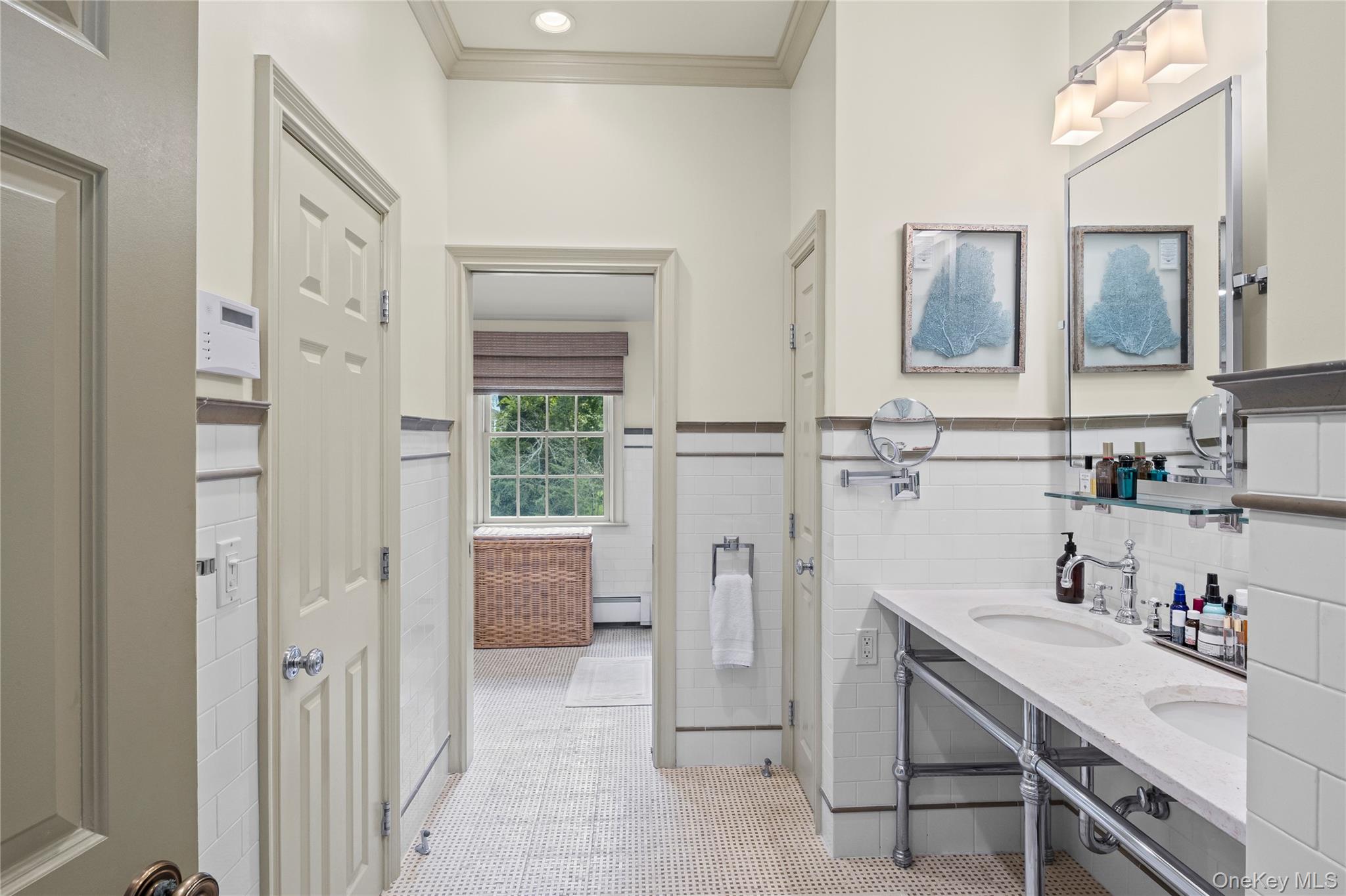 336 Bay Avenue, Huntington Bay, NY 11743