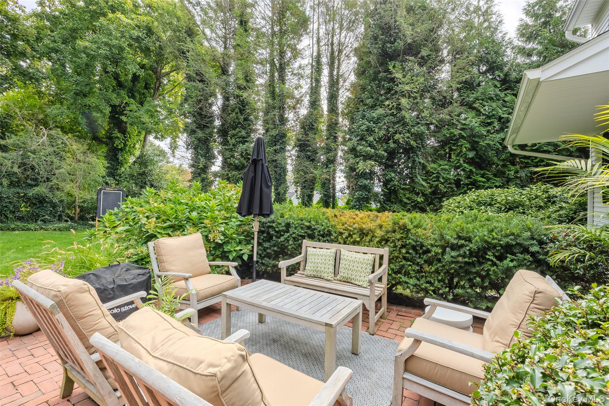 336 Bay Avenue, Huntington Bay, NY 11743