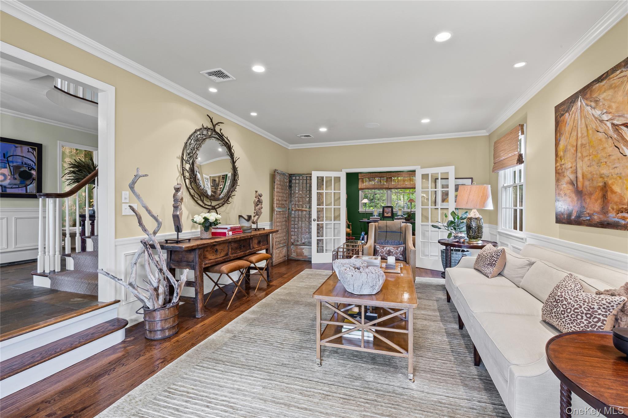 336 Bay Avenue, Huntington Bay, NY 11743