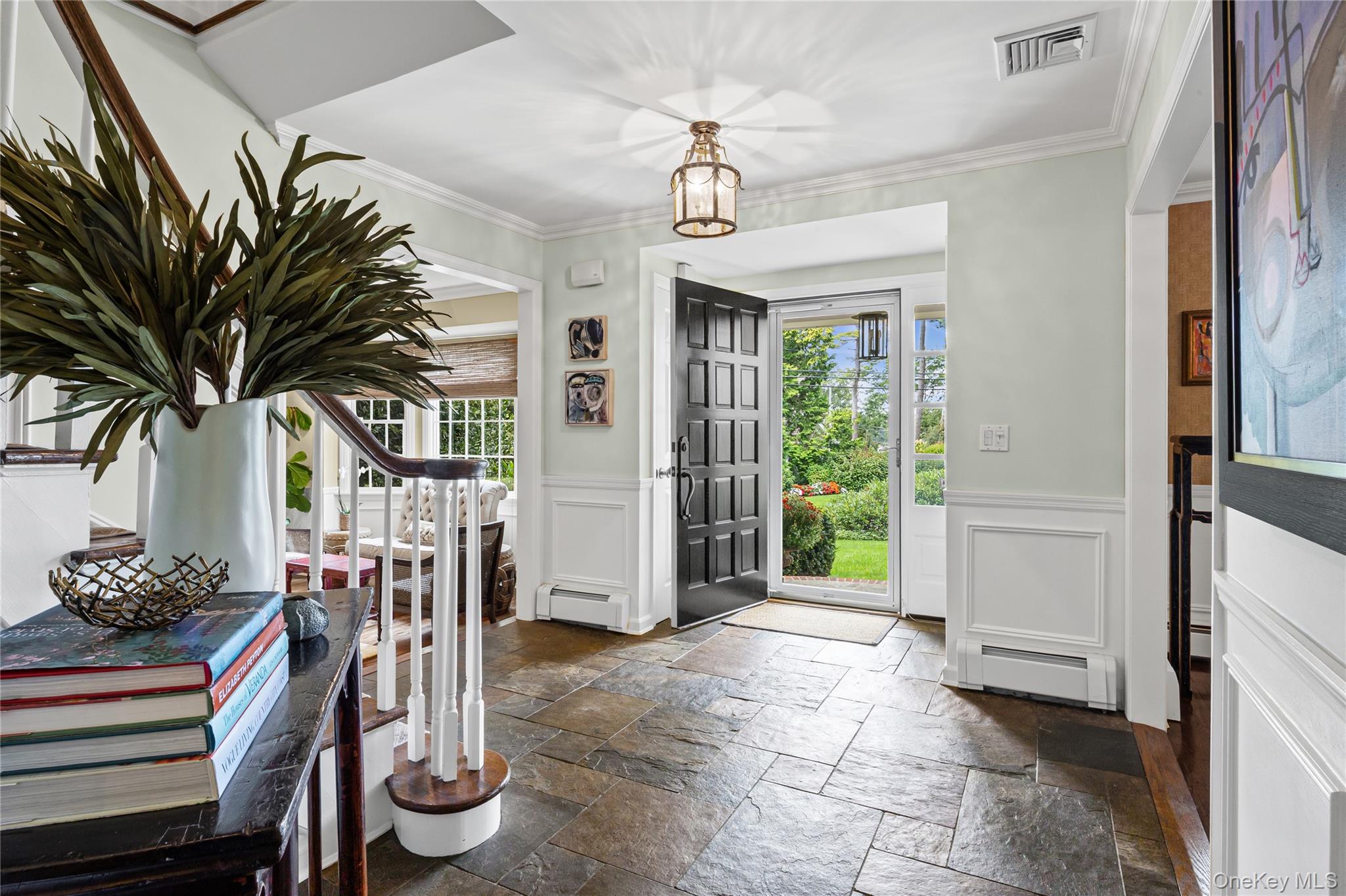 336 Bay Avenue, Huntington Bay, NY 11743