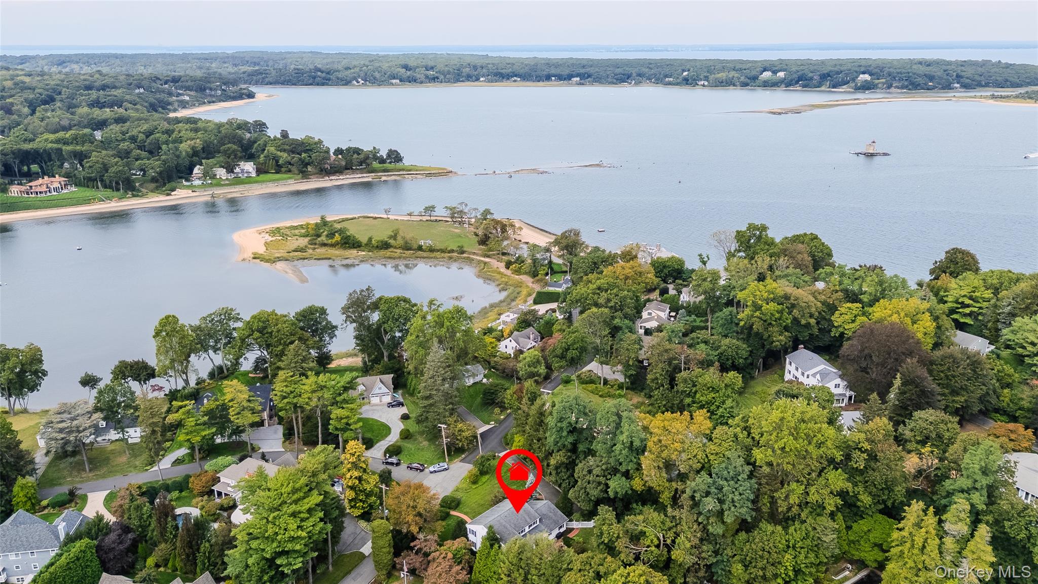 336 Bay Avenue, Huntington Bay, NY 11743