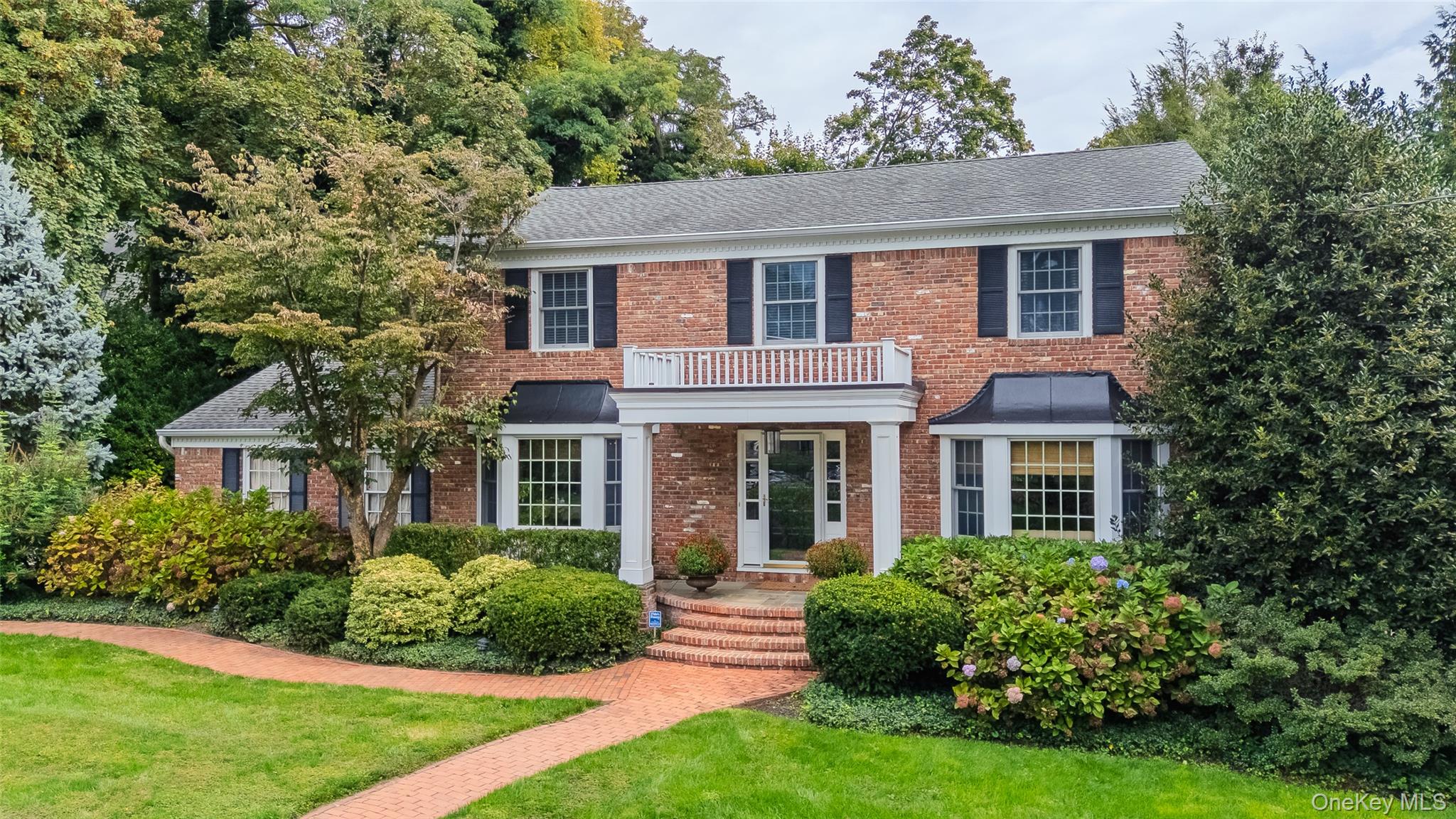 336 Bay Avenue, Huntington Bay, NY 11743