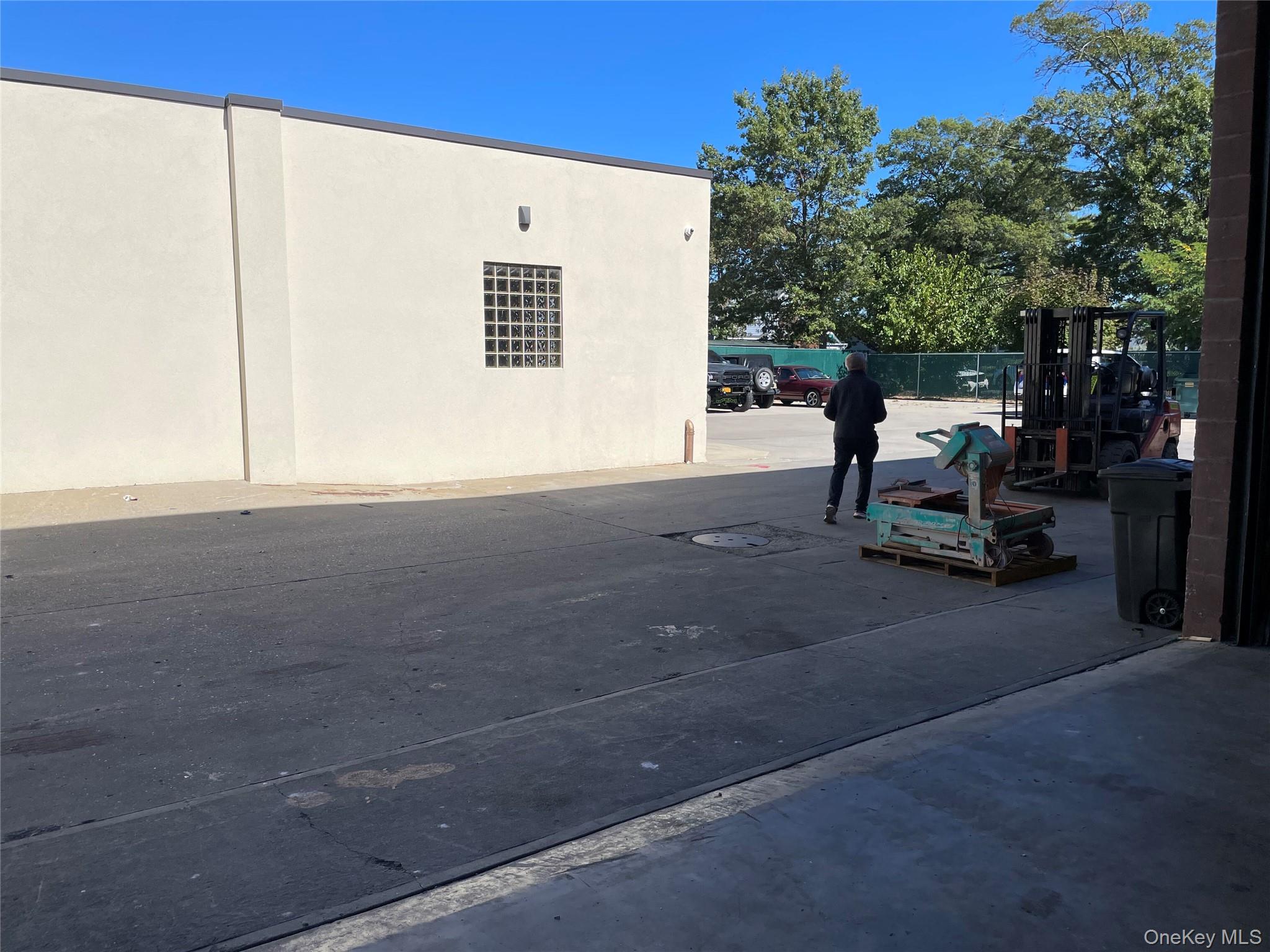 21 Deforest Street, Amityville, NY 11701