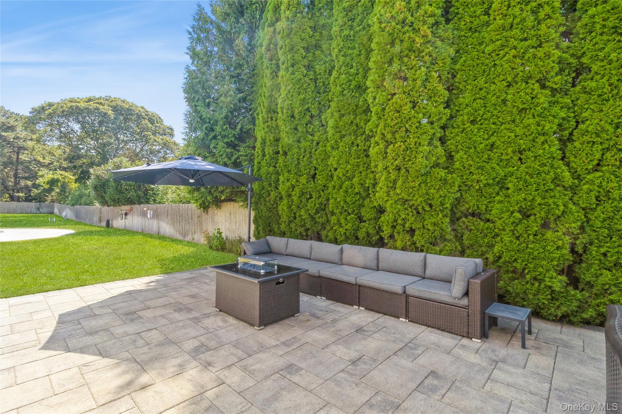 4 Monarch Avenue, Selden, NY 11784