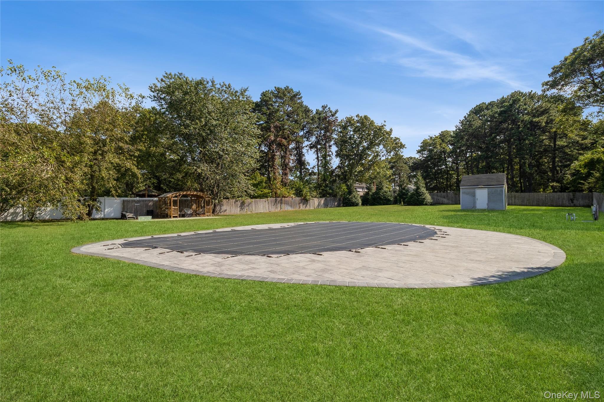 4 Monarch Avenue, Selden, NY 11784