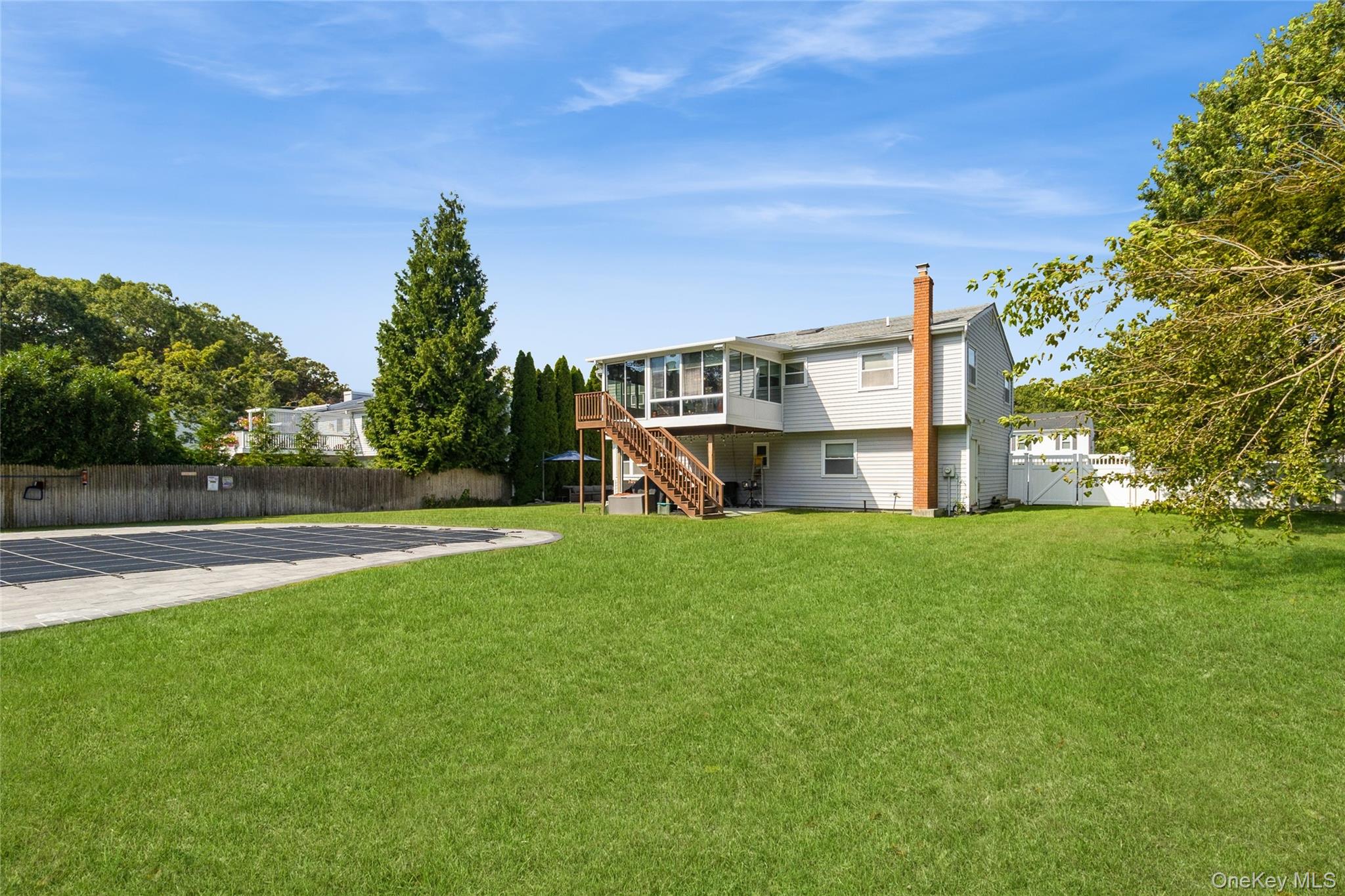 4 Monarch Avenue, Selden, NY 11784