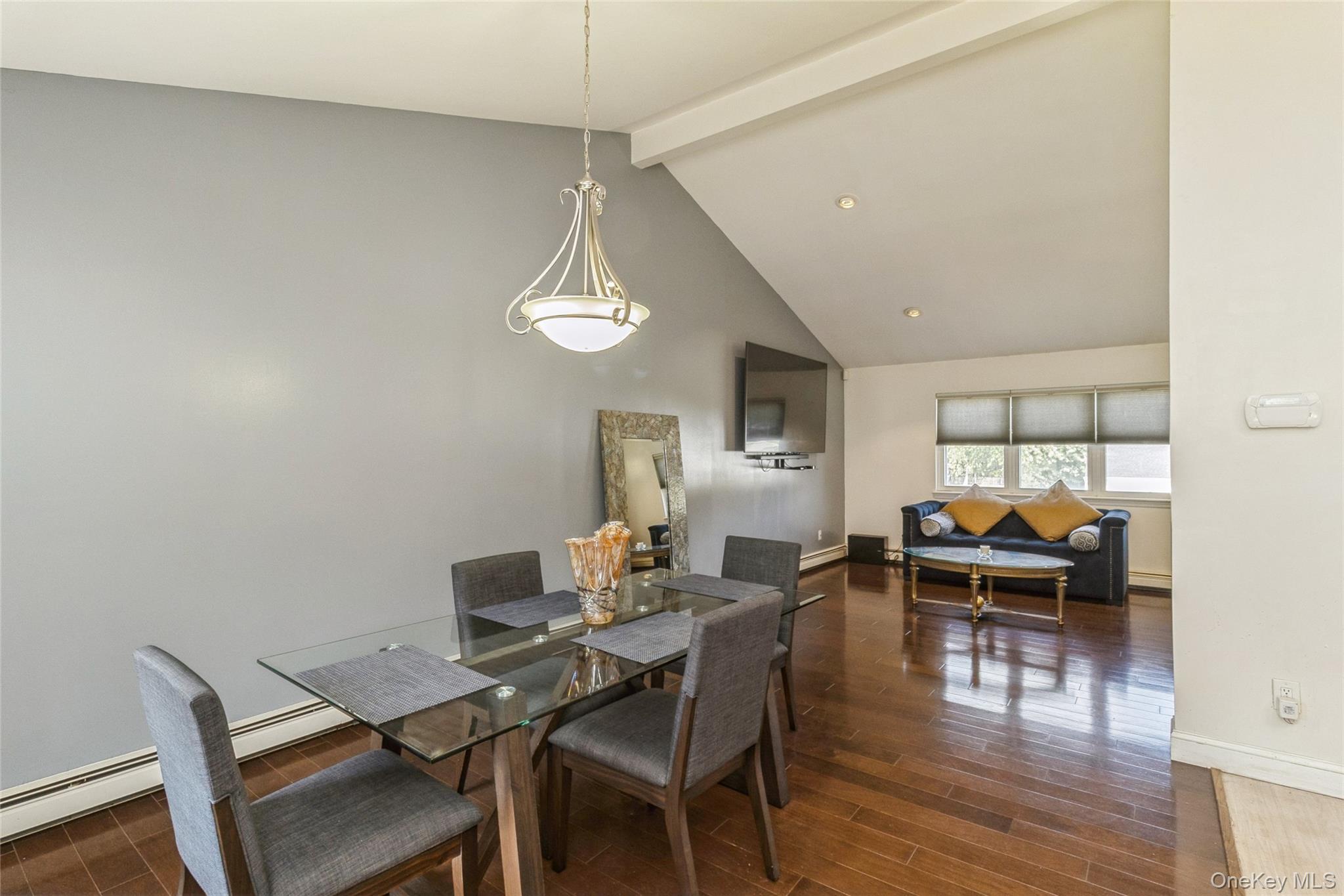 4 Monarch Avenue, Selden, NY 11784