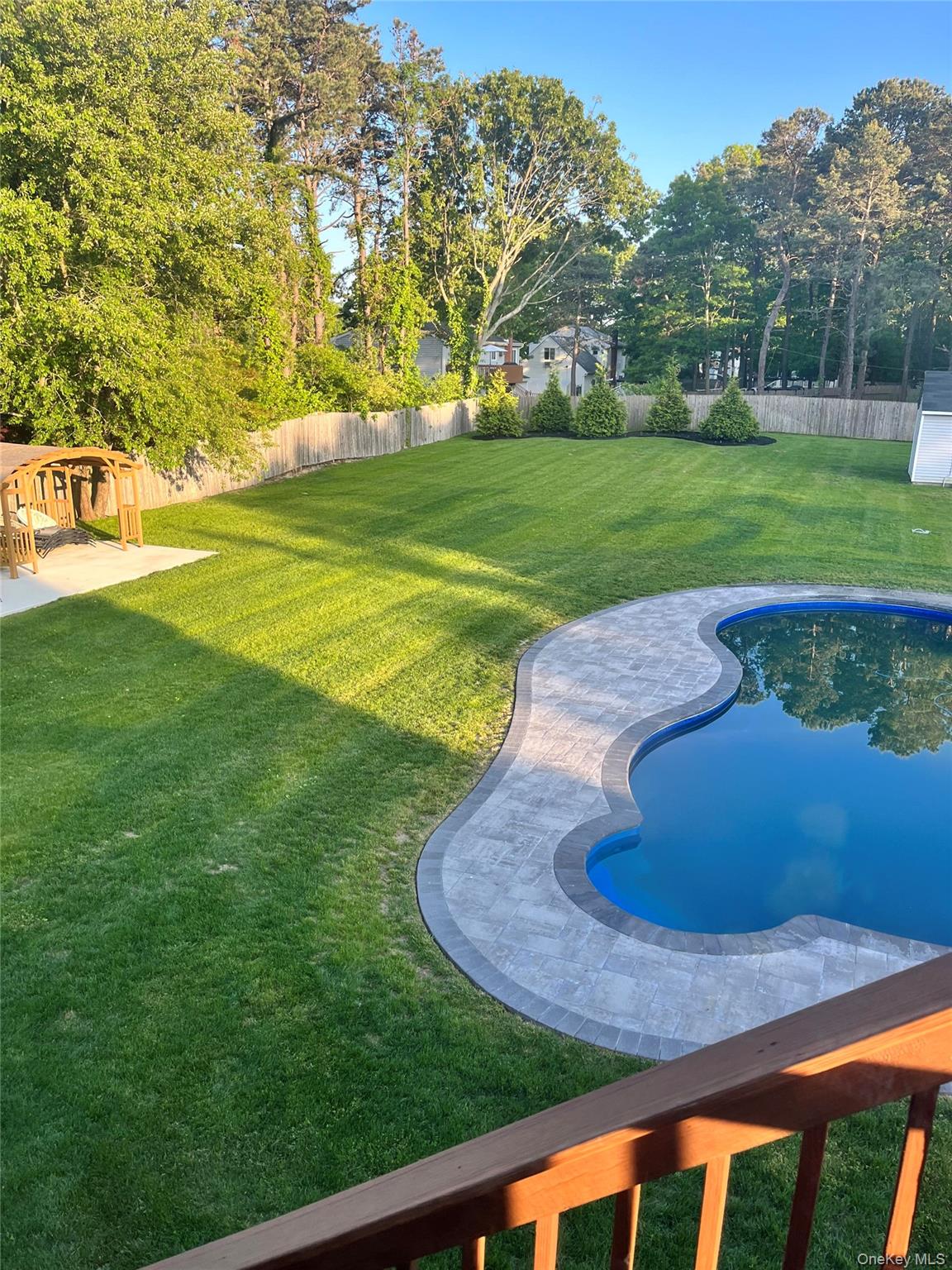 4 Monarch Avenue, Selden, NY 11784