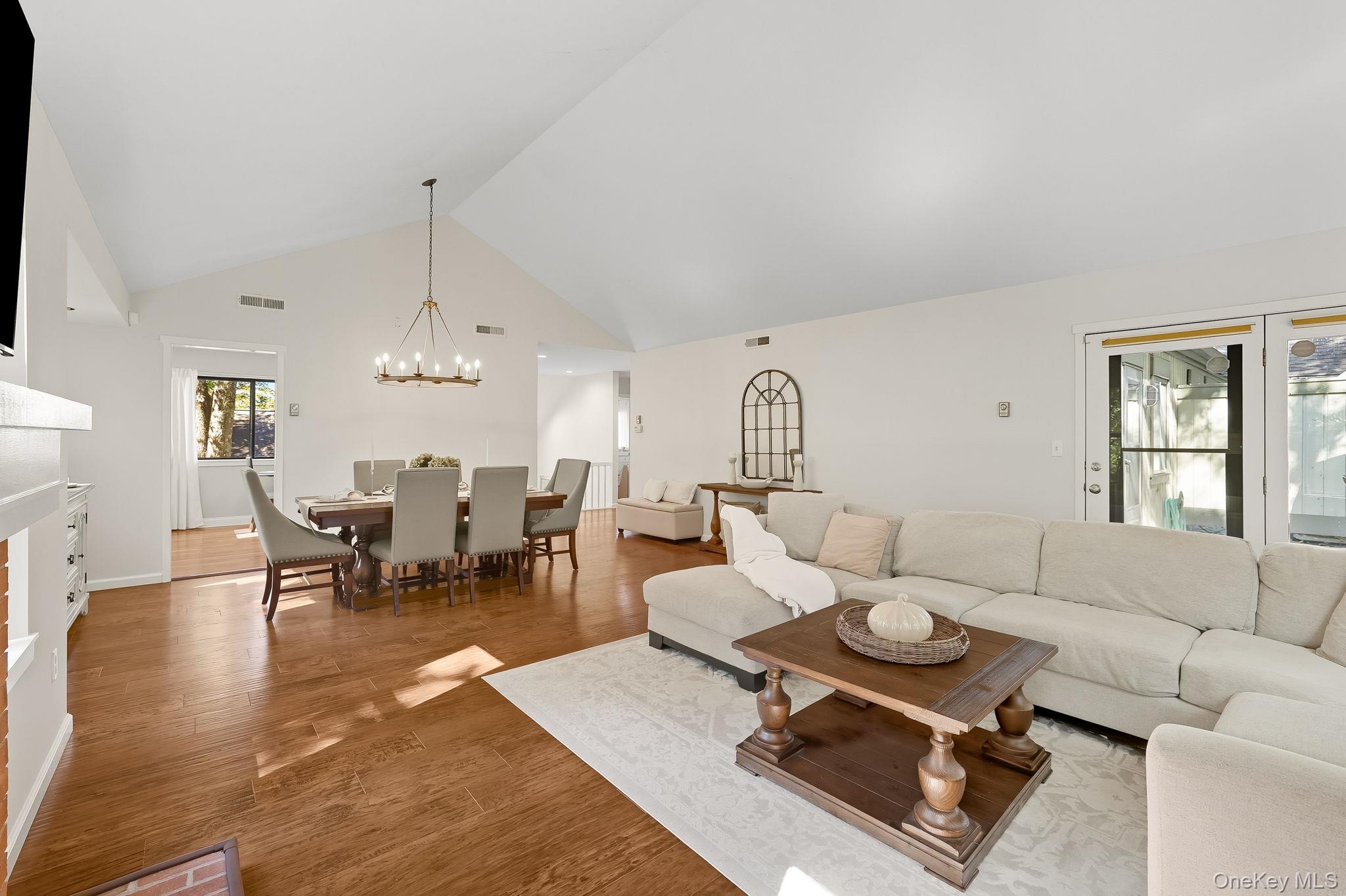 504 Heritage Hills # B, Somers, NY 10589