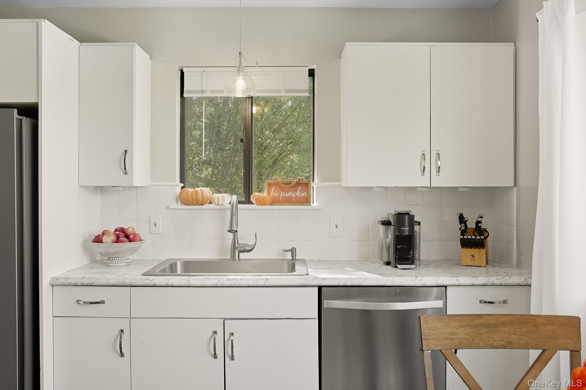 504 Heritage Hills # B, Somers, NY 10589