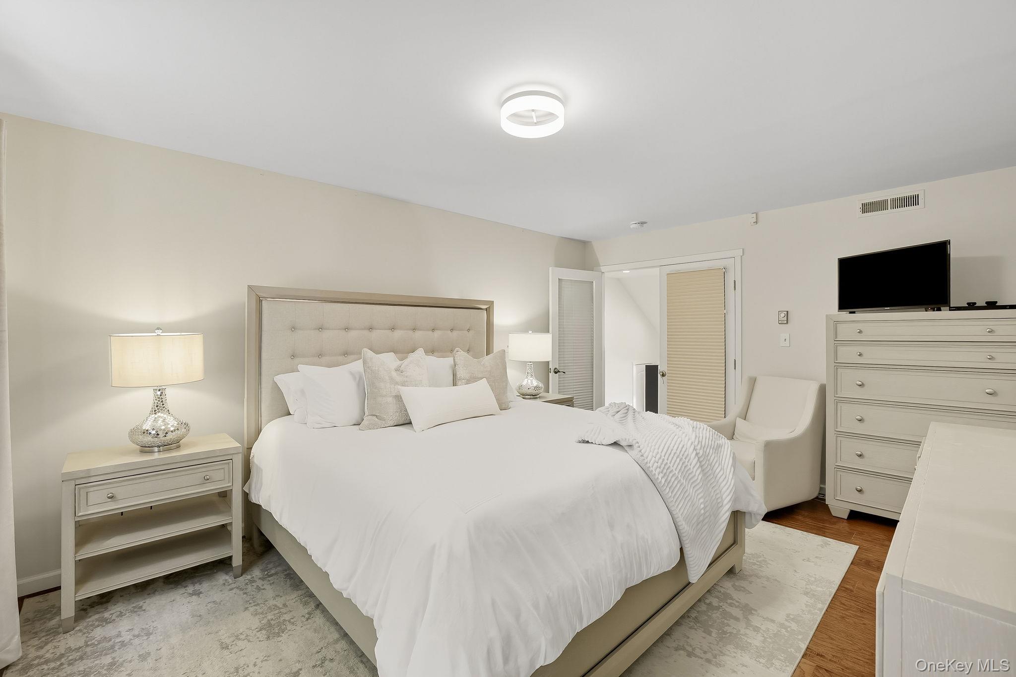 504 Heritage Hills # B, Somers, NY 10589