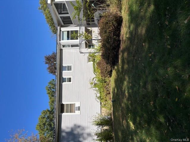 8 Rayland Road, Newburgh, NY 12550